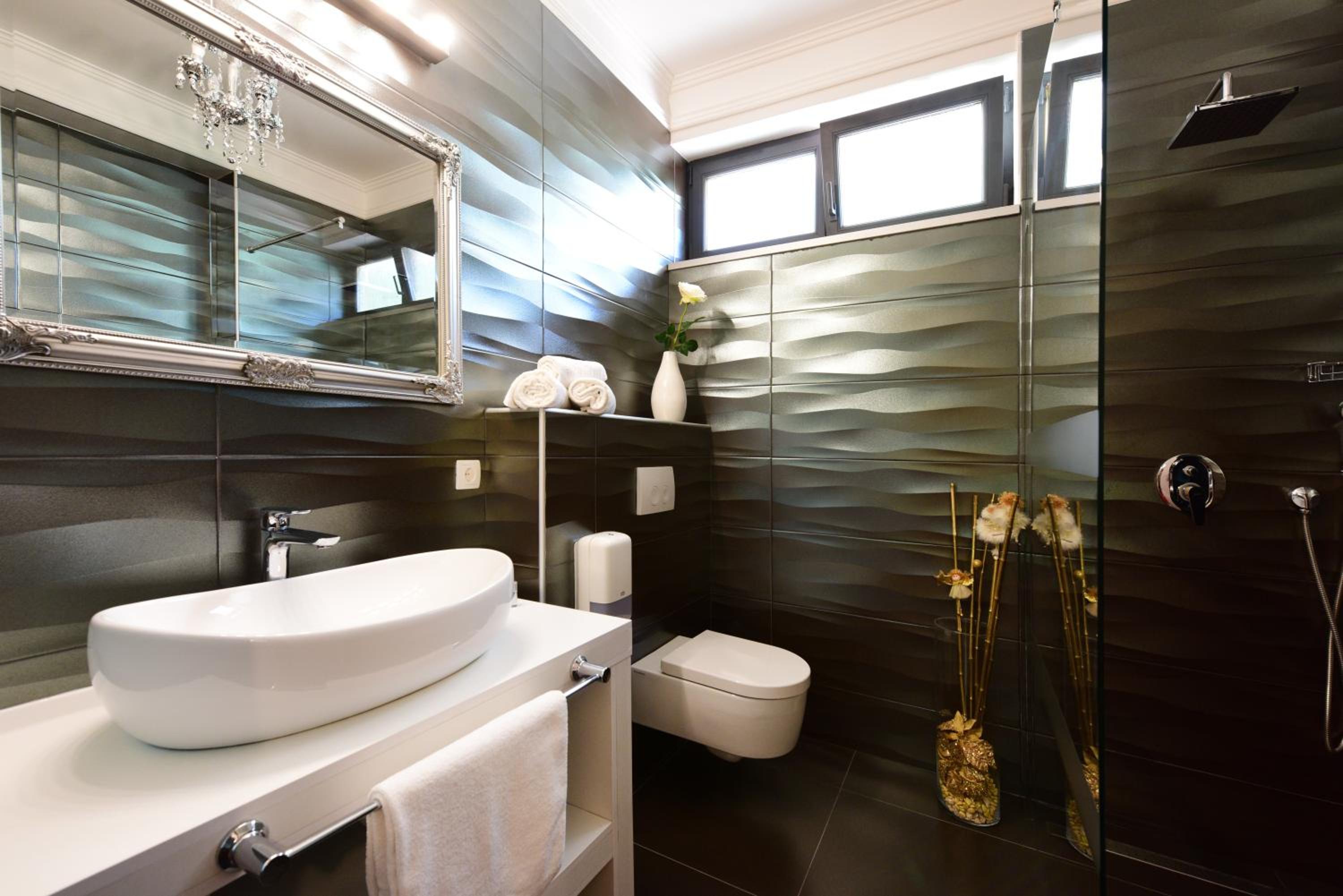 Superior Double Room with Balcony - Photo 19