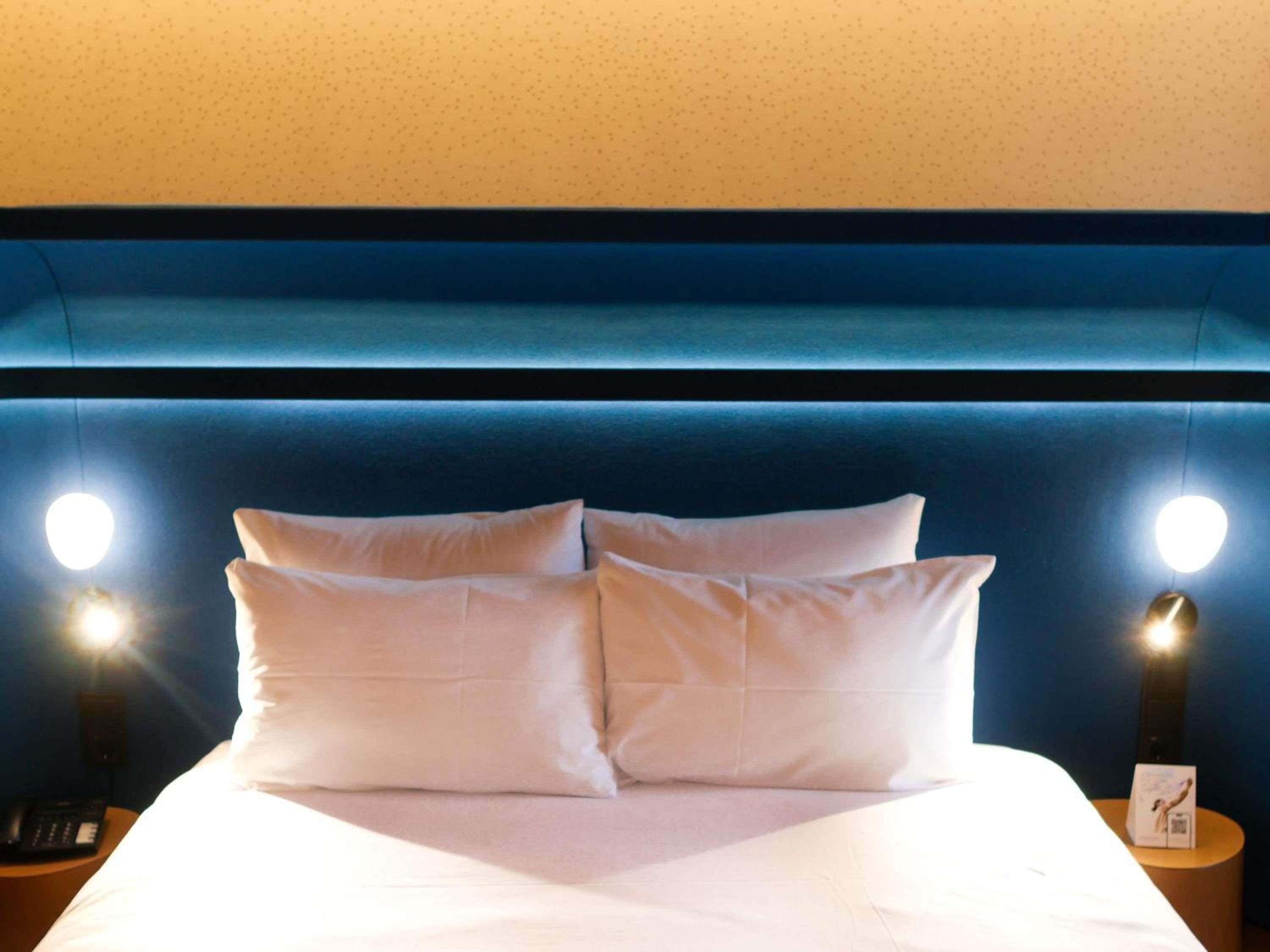 Superior Room with Double Bed and Sofa - Photo 7