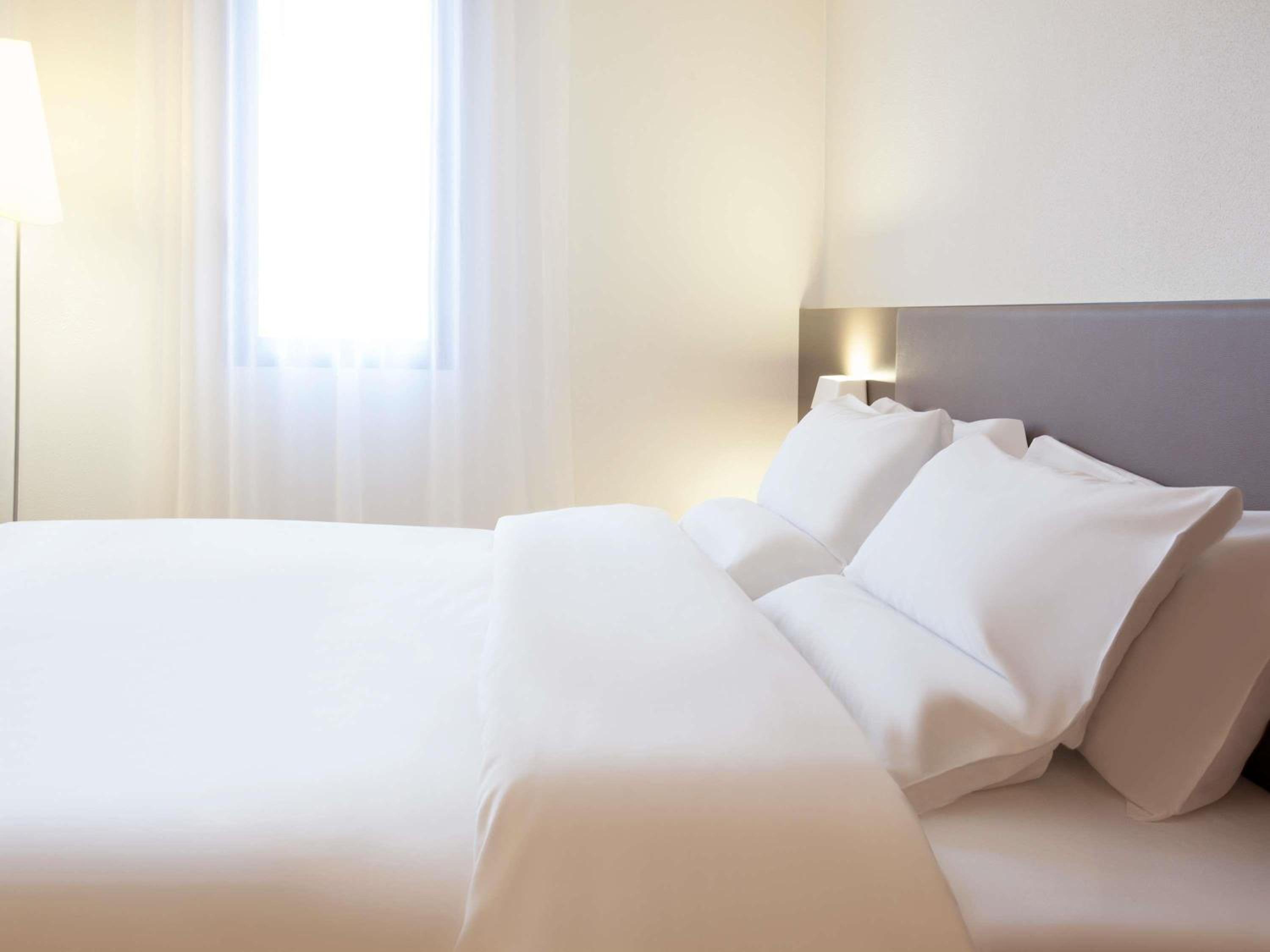 Standard Double Room with Two Double Beds - Photo 2