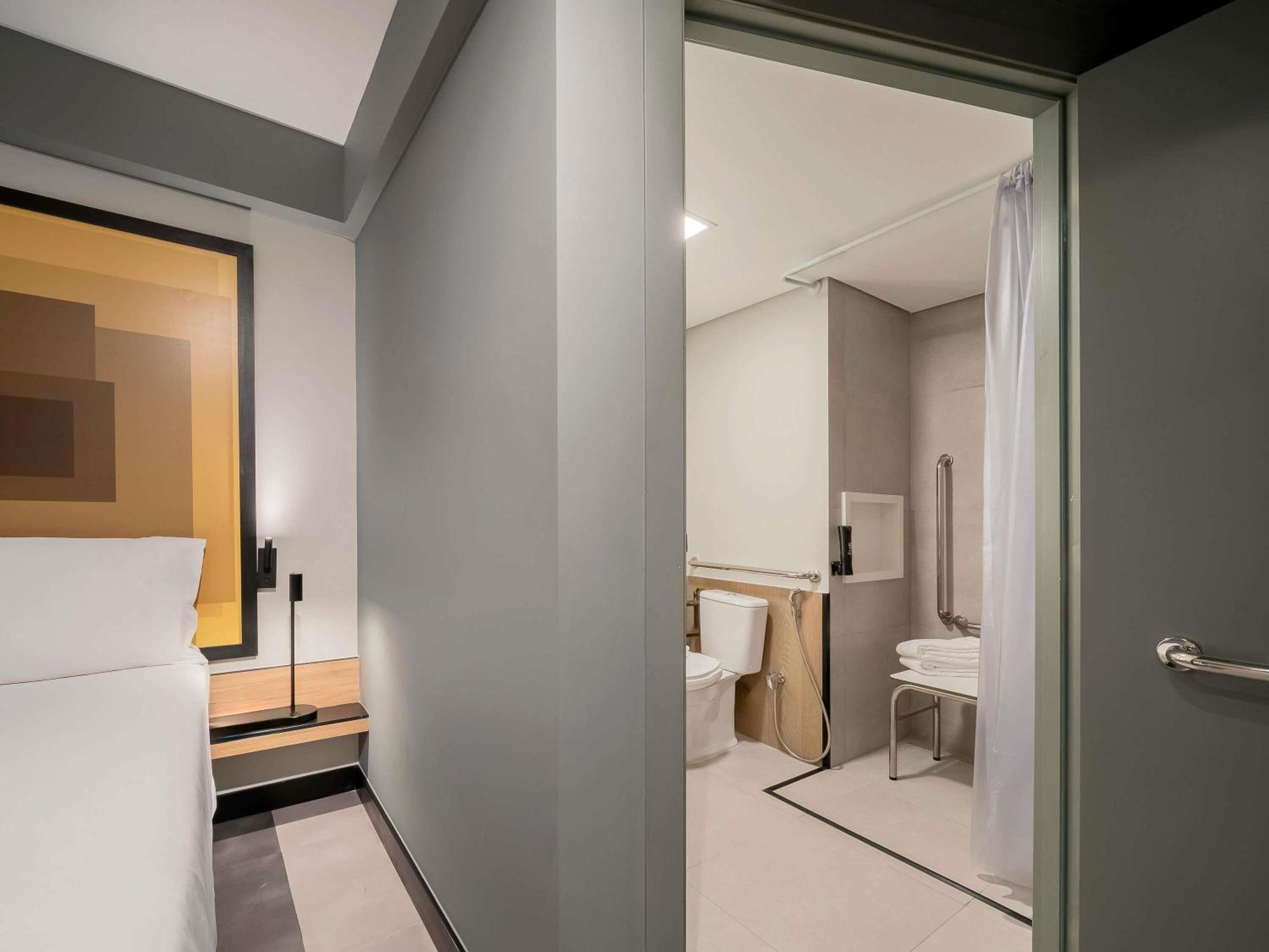 Standard Apartment with Double Bed - Accessible