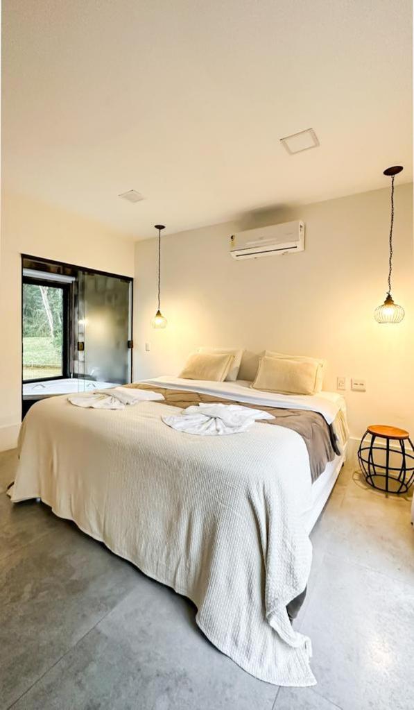 Double Room with Lake View