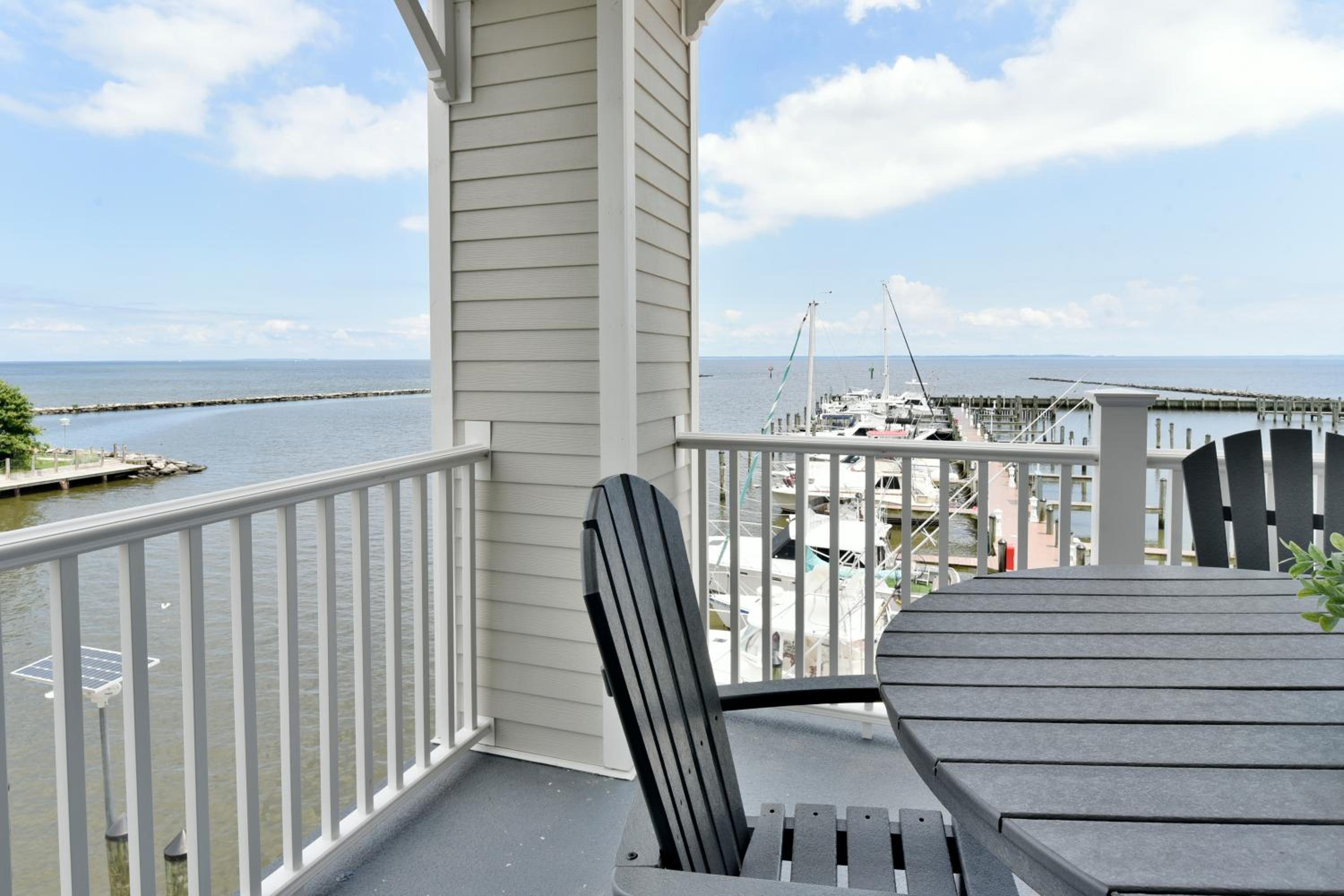 Queen Room with Sea View