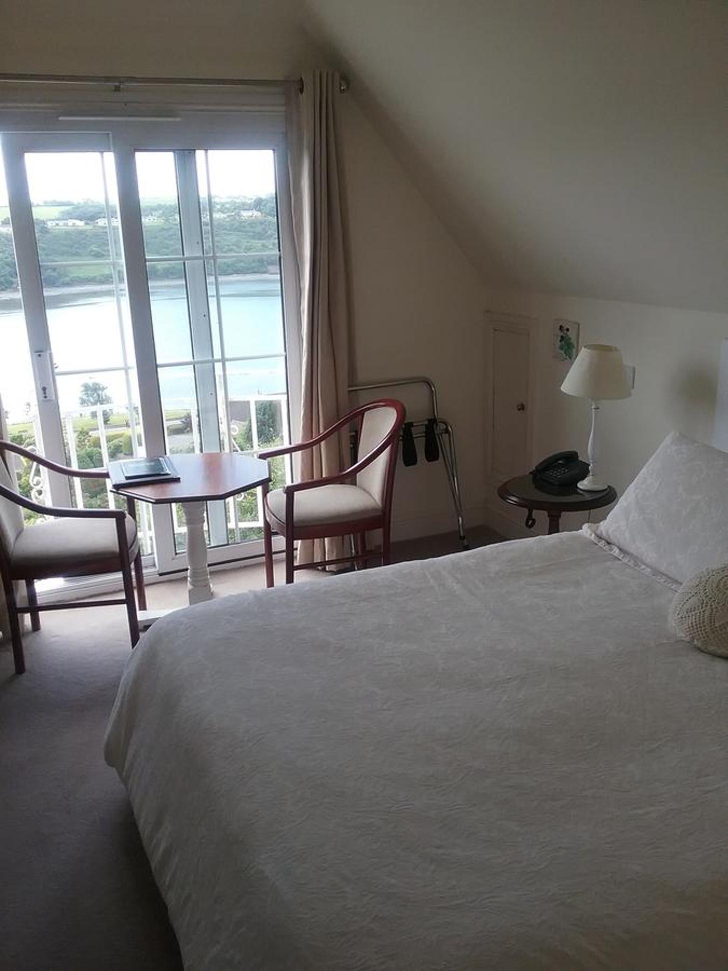 Deluxe Double Room With Balcony And Sea View