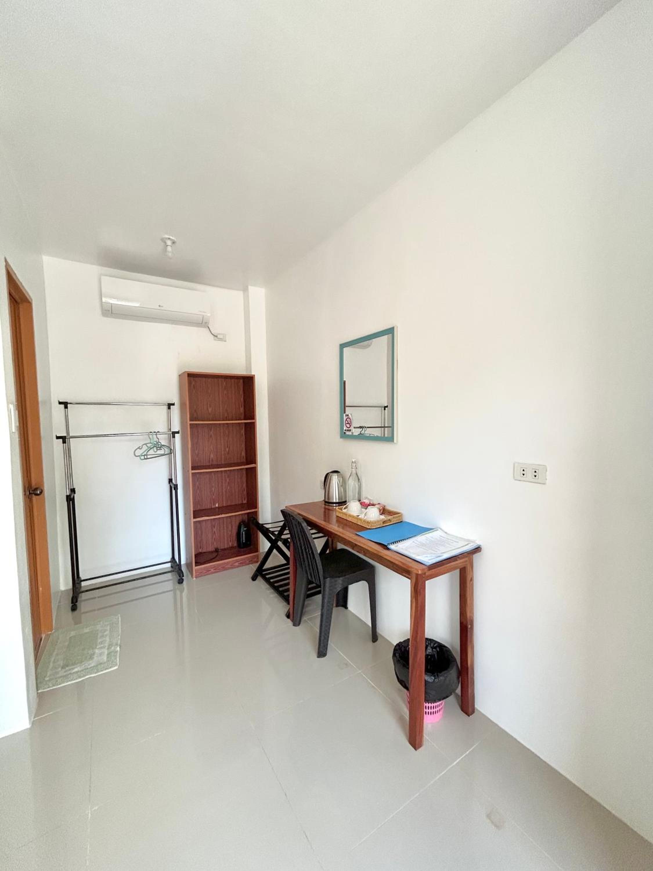 Double Room with Private Bathroom photo 2