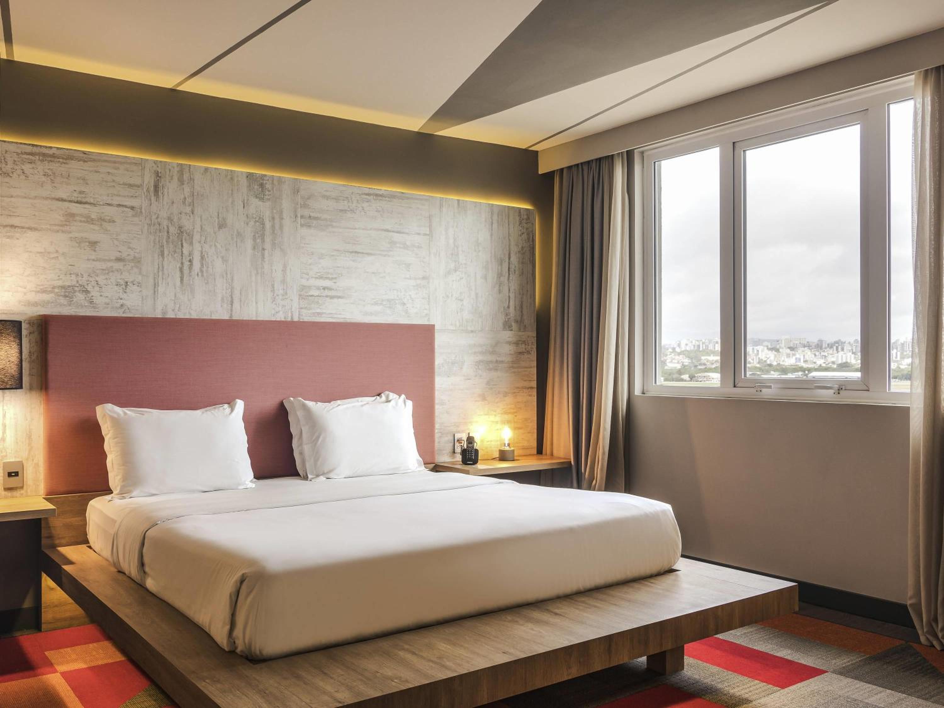 Superior King Suite