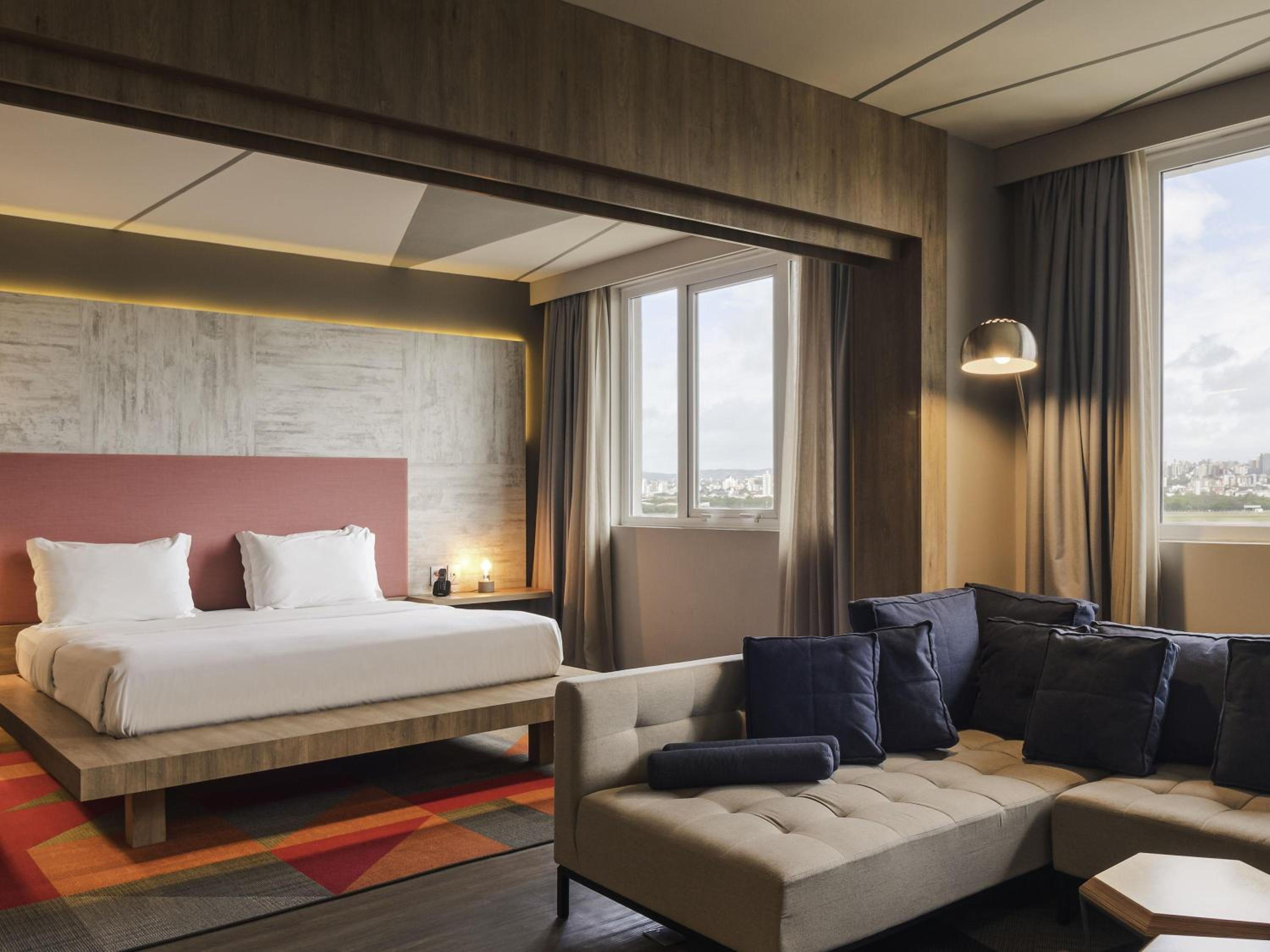 Superior King Suite