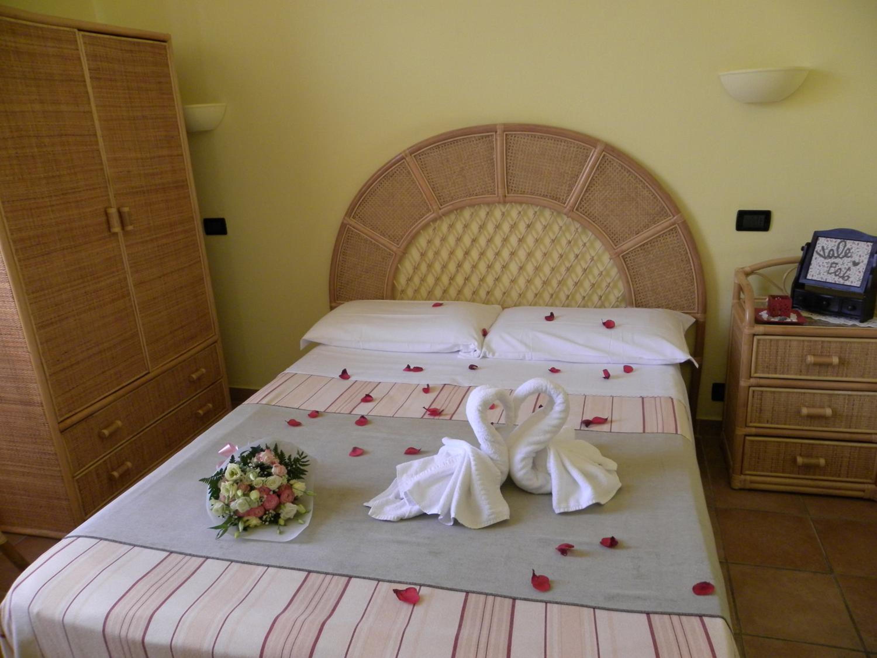 Double or Twin Room - Photo 1