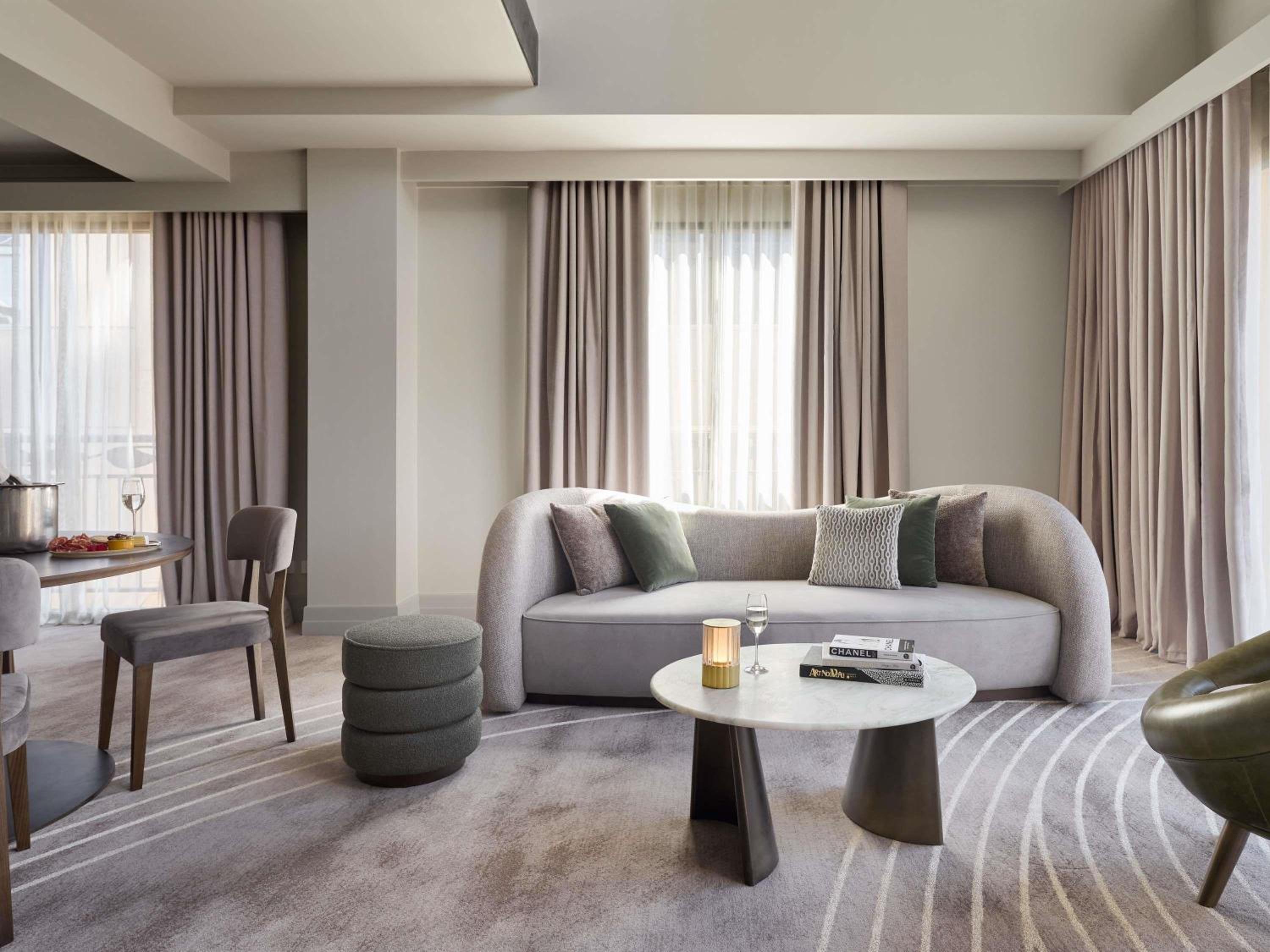 Terrace Suite thumbnail 6