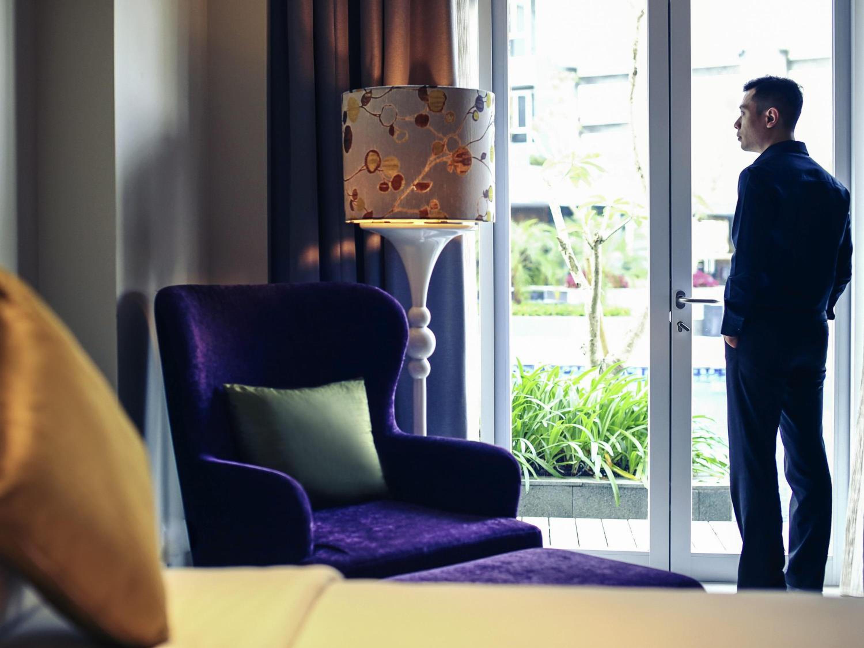 Queen Room with Lagoon View photo 3