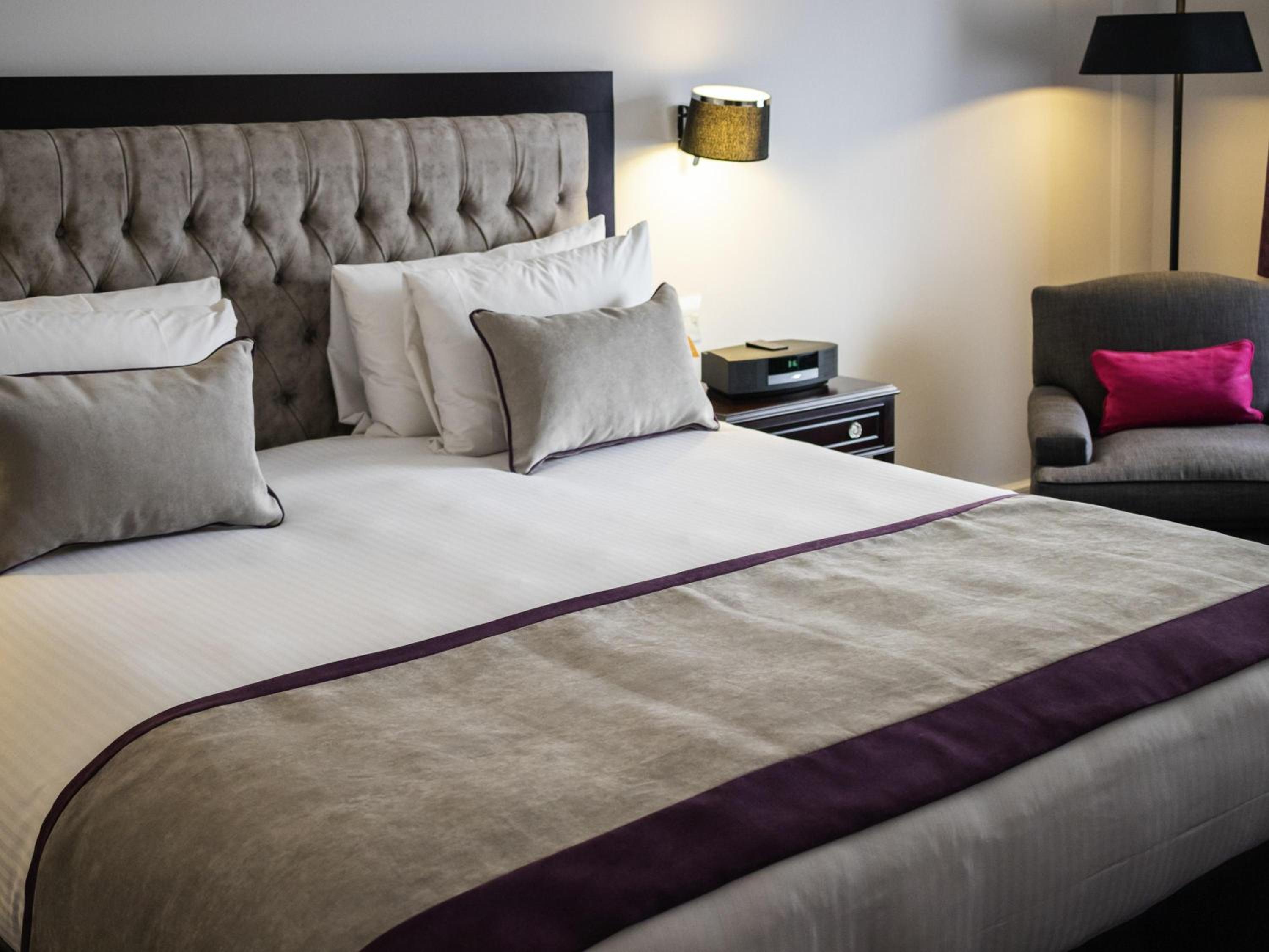 Superior Room with One King Bed or Twin Beds