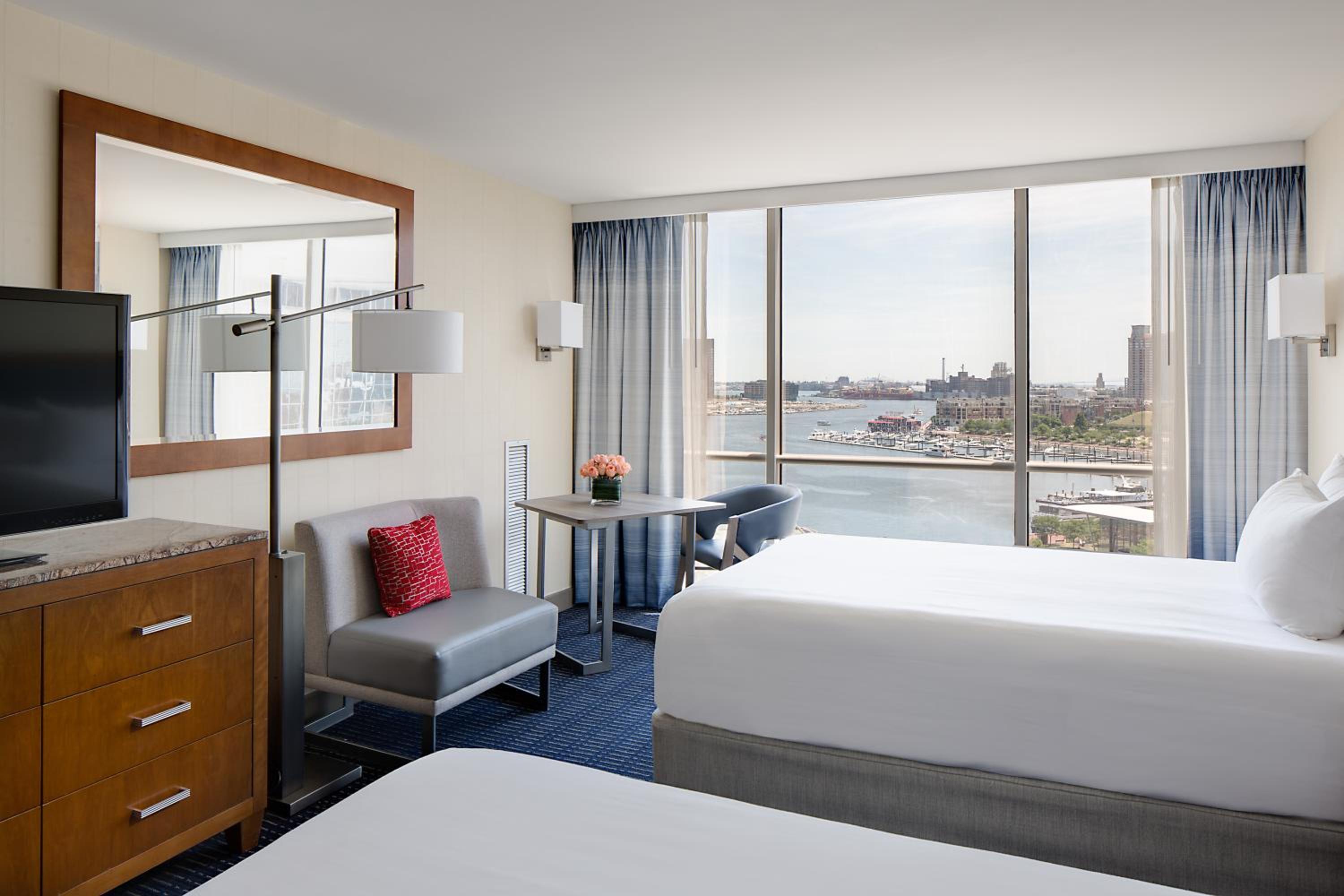 Double Room with Harbor View - Photo 9
