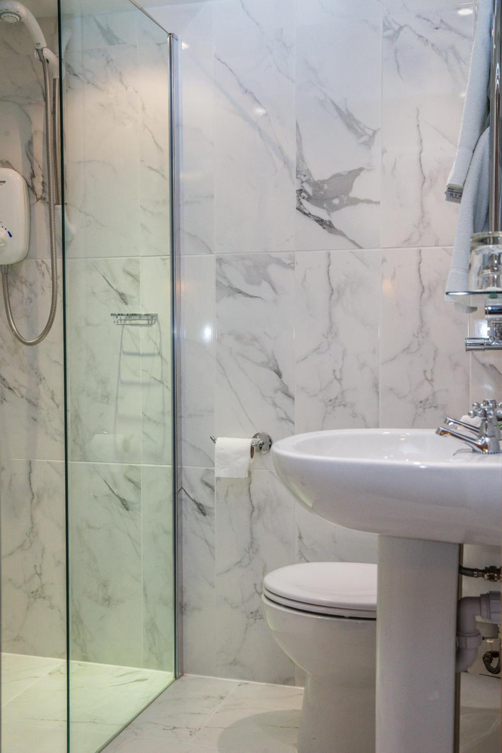 Quadruple Room with Shower photo 2