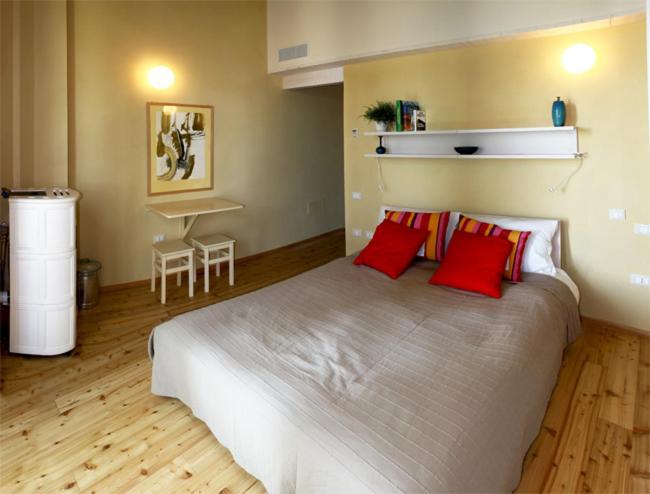 Double Room with Private Bathroom photo 2