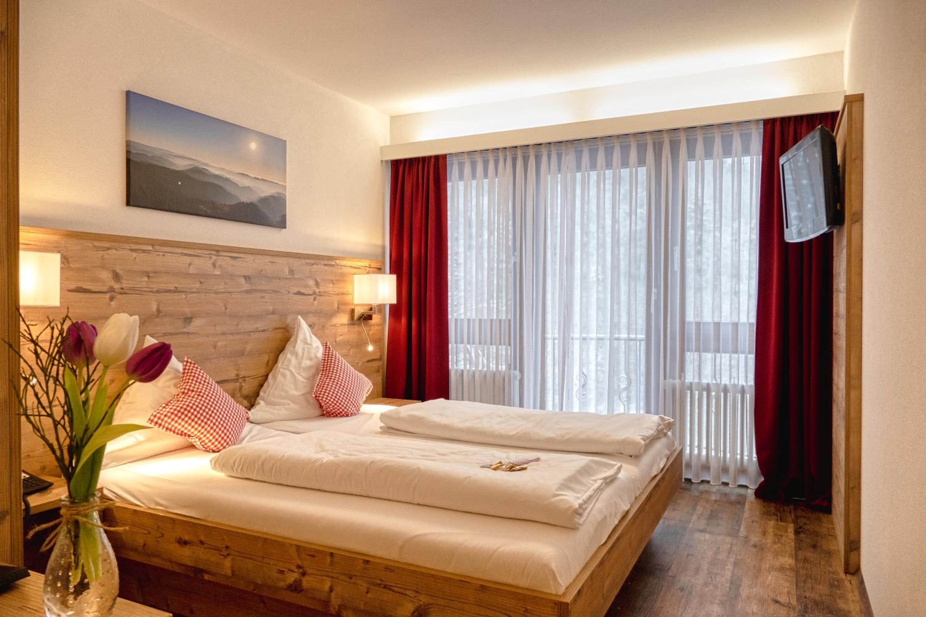 Deluxe 2 Bedroom Suite