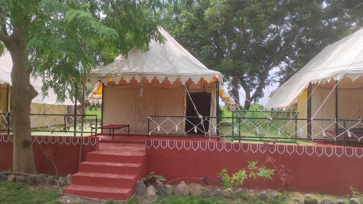 Tent