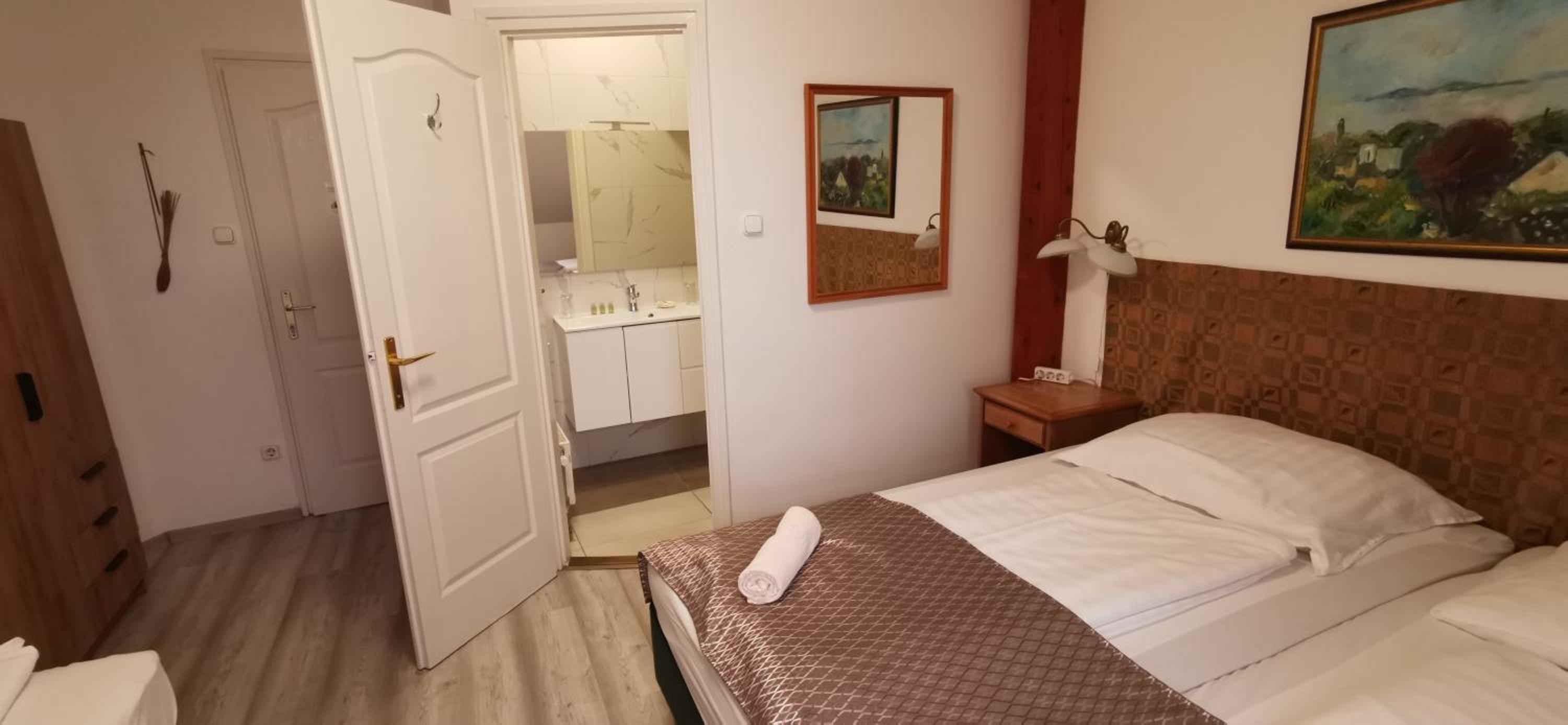 Budget Triple Room