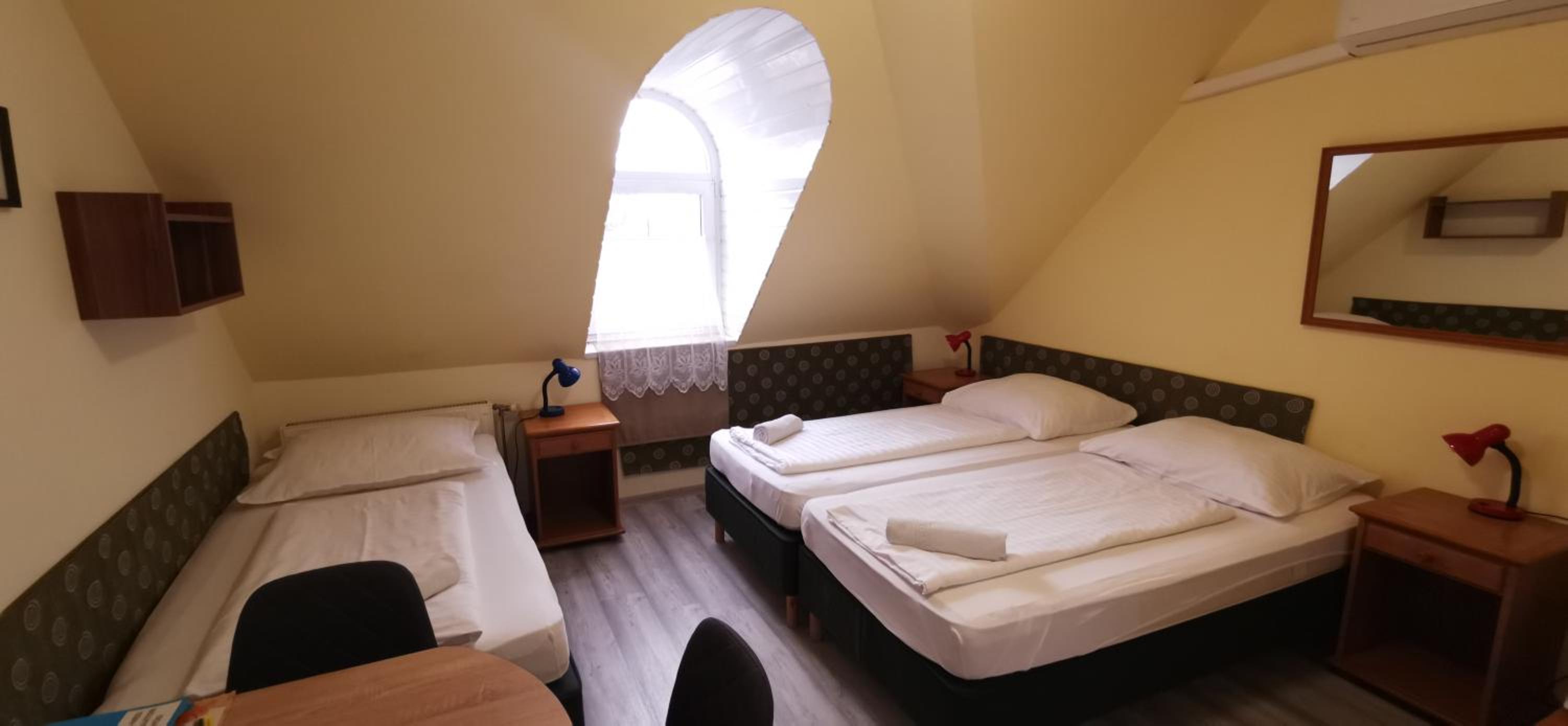 Budget Triple Room