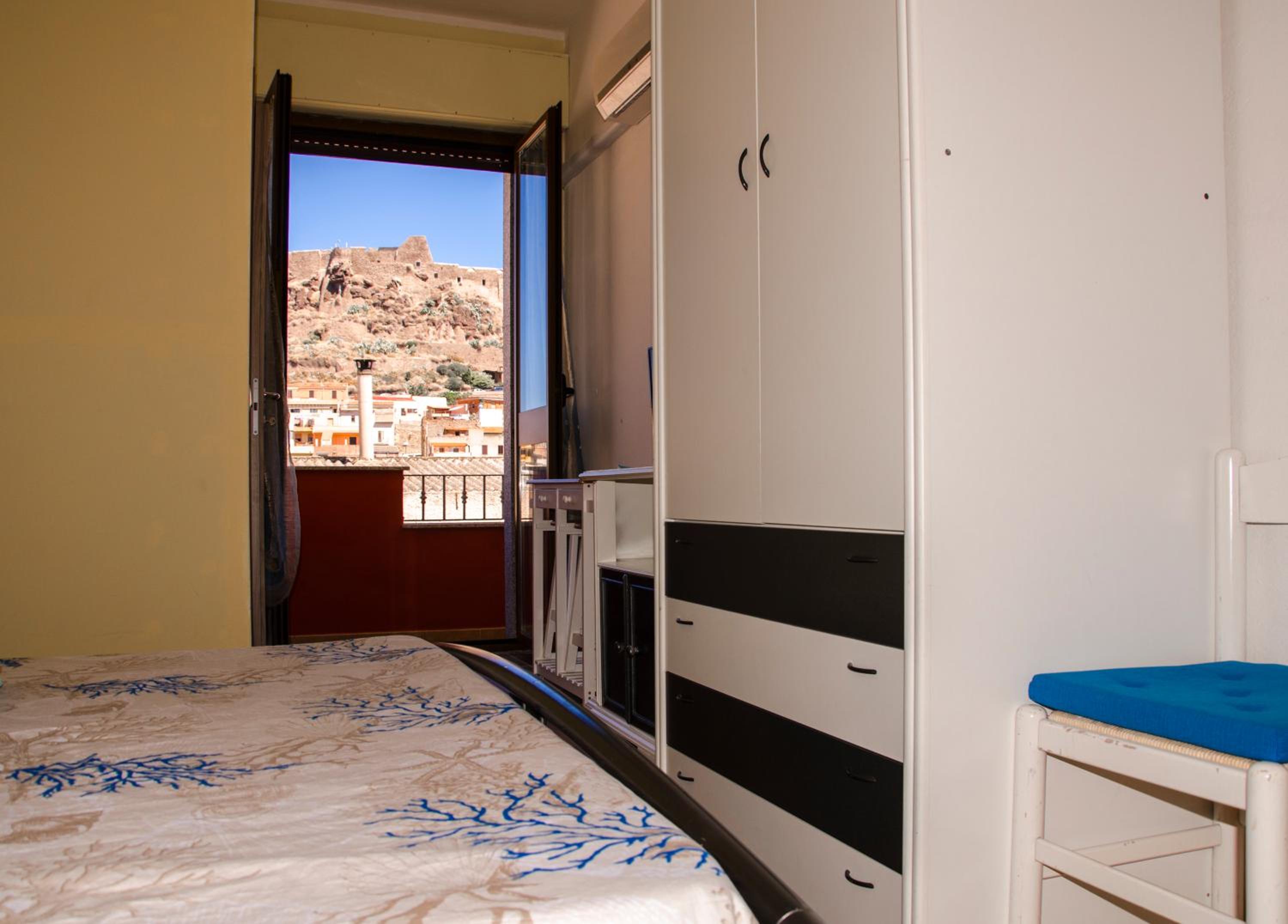 Double Room with Castle View - Photo 7
