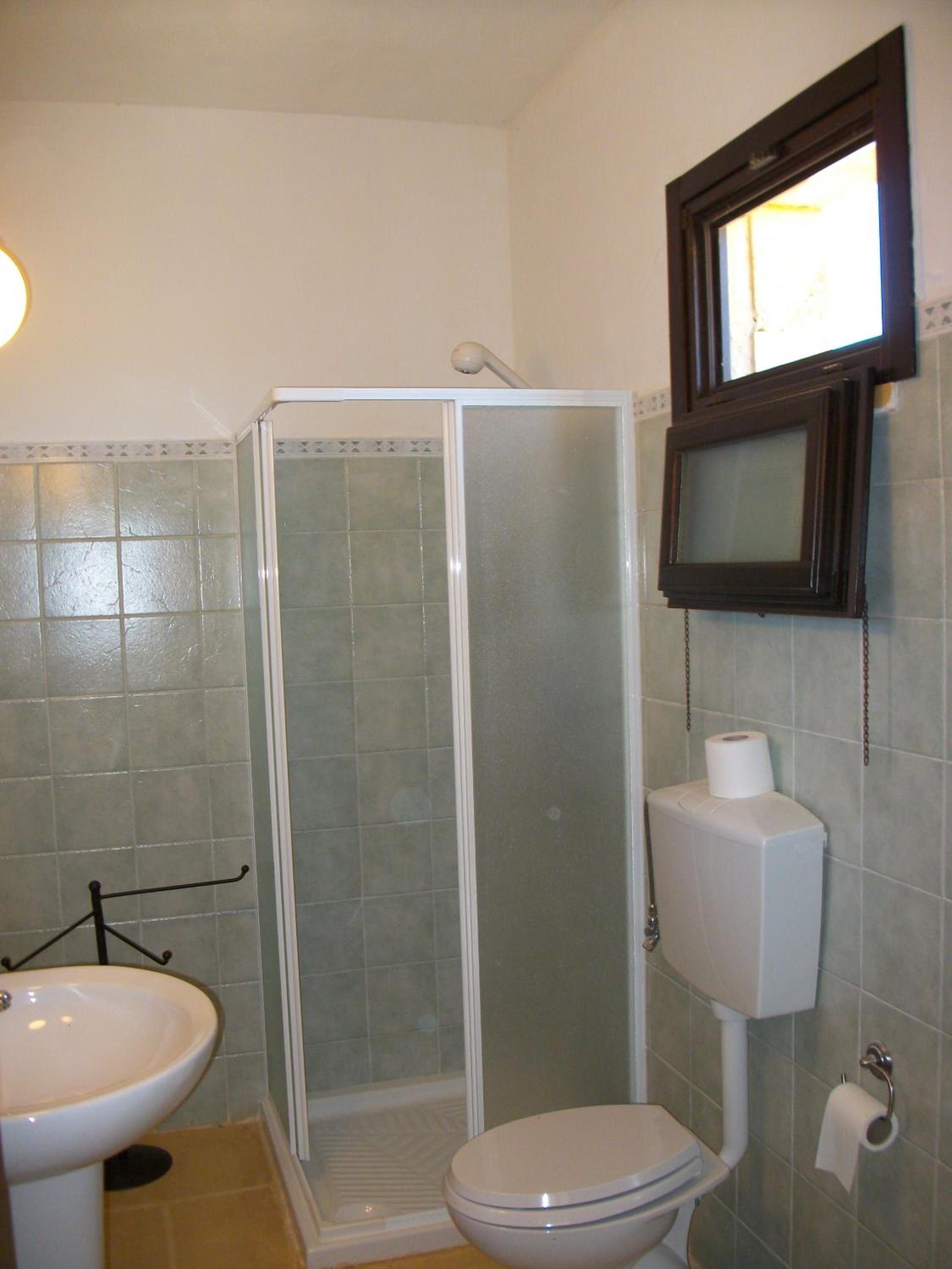 Quadruple Room with Patio photo 2