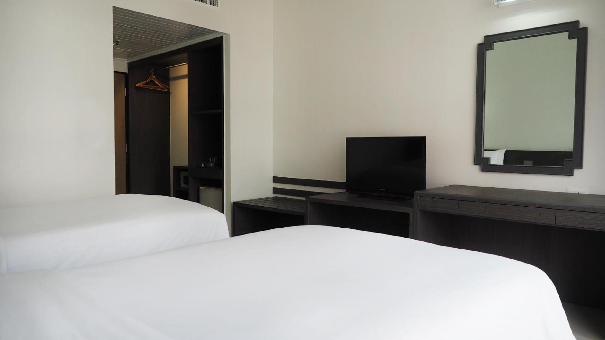 Deluxe Room - Twin photo 2