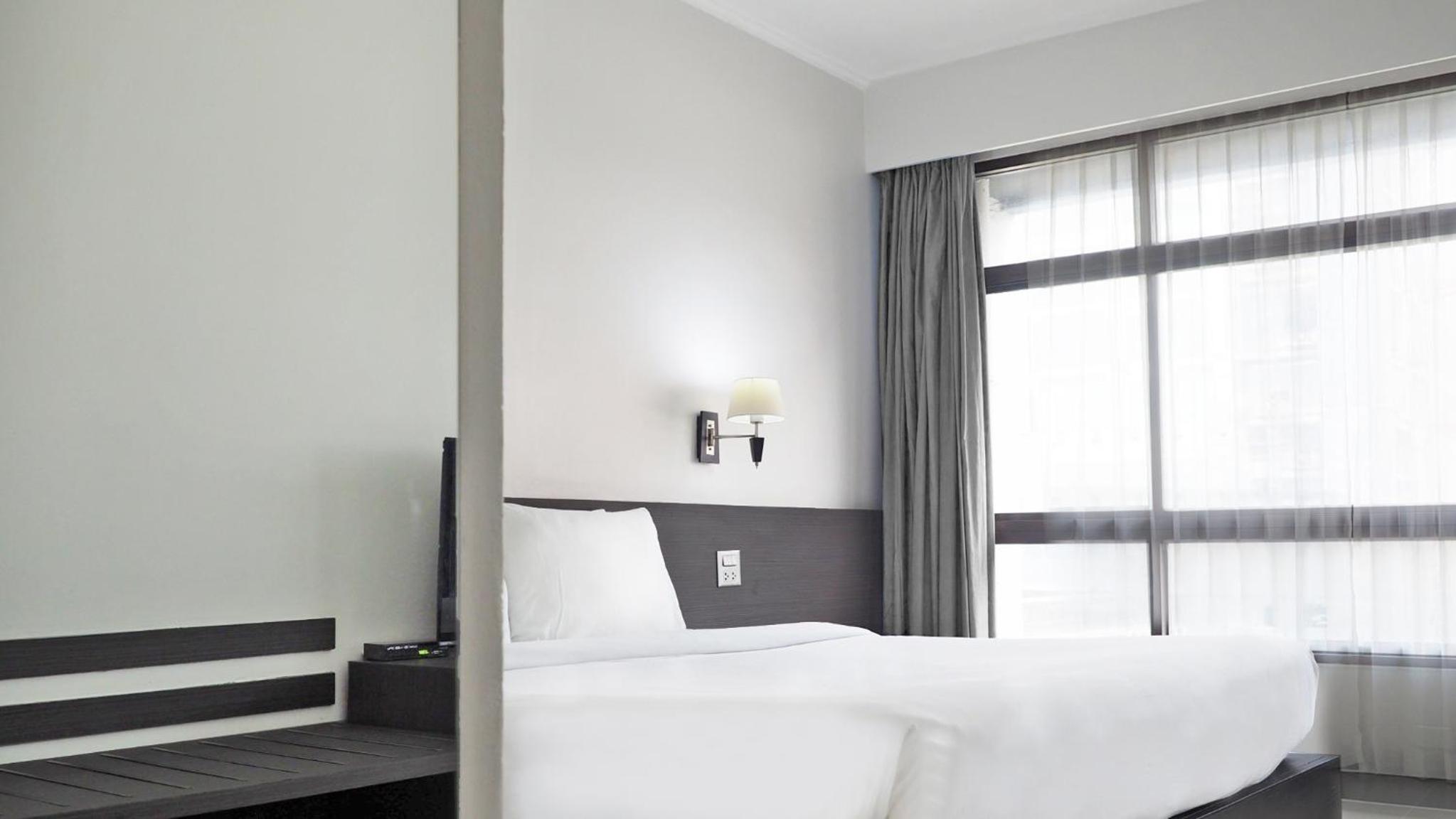 Deluxe Room - Twin photo 3
