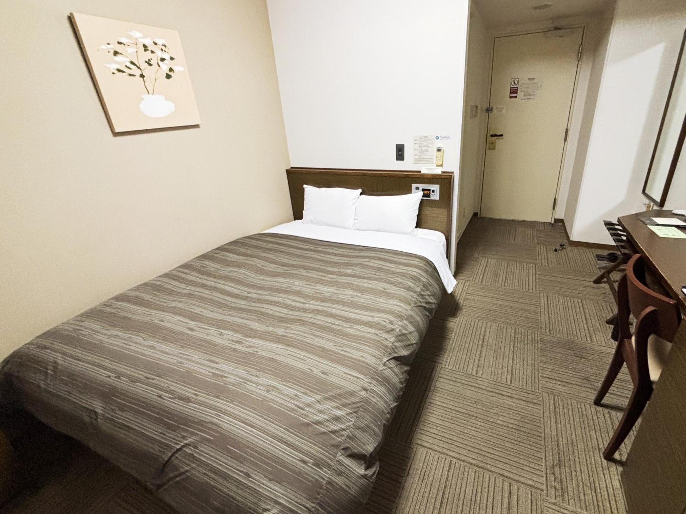 Comfort Double Room with Small Double Bed - Non-Smoking - Photo 8