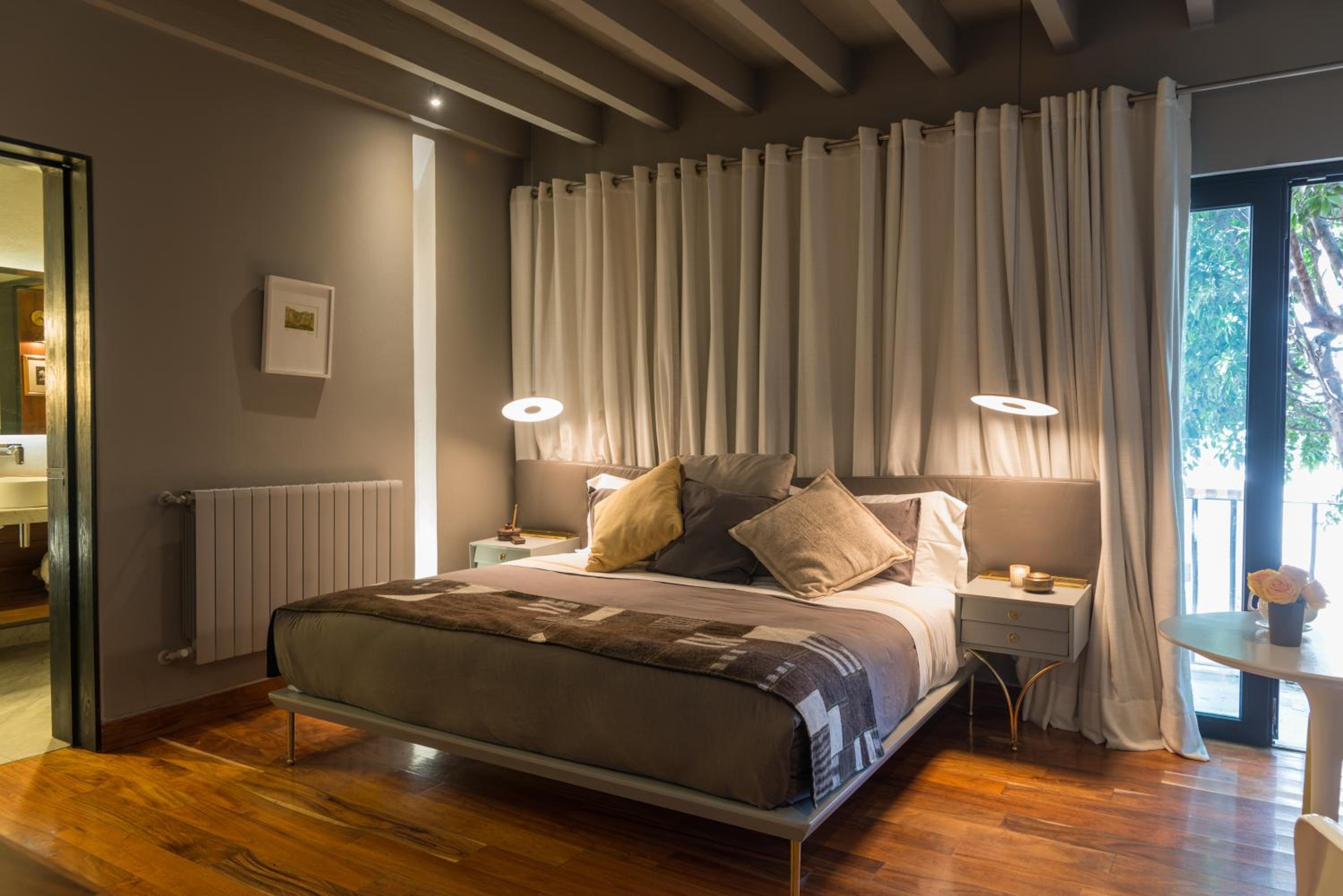 Classic Suite - Photo 11