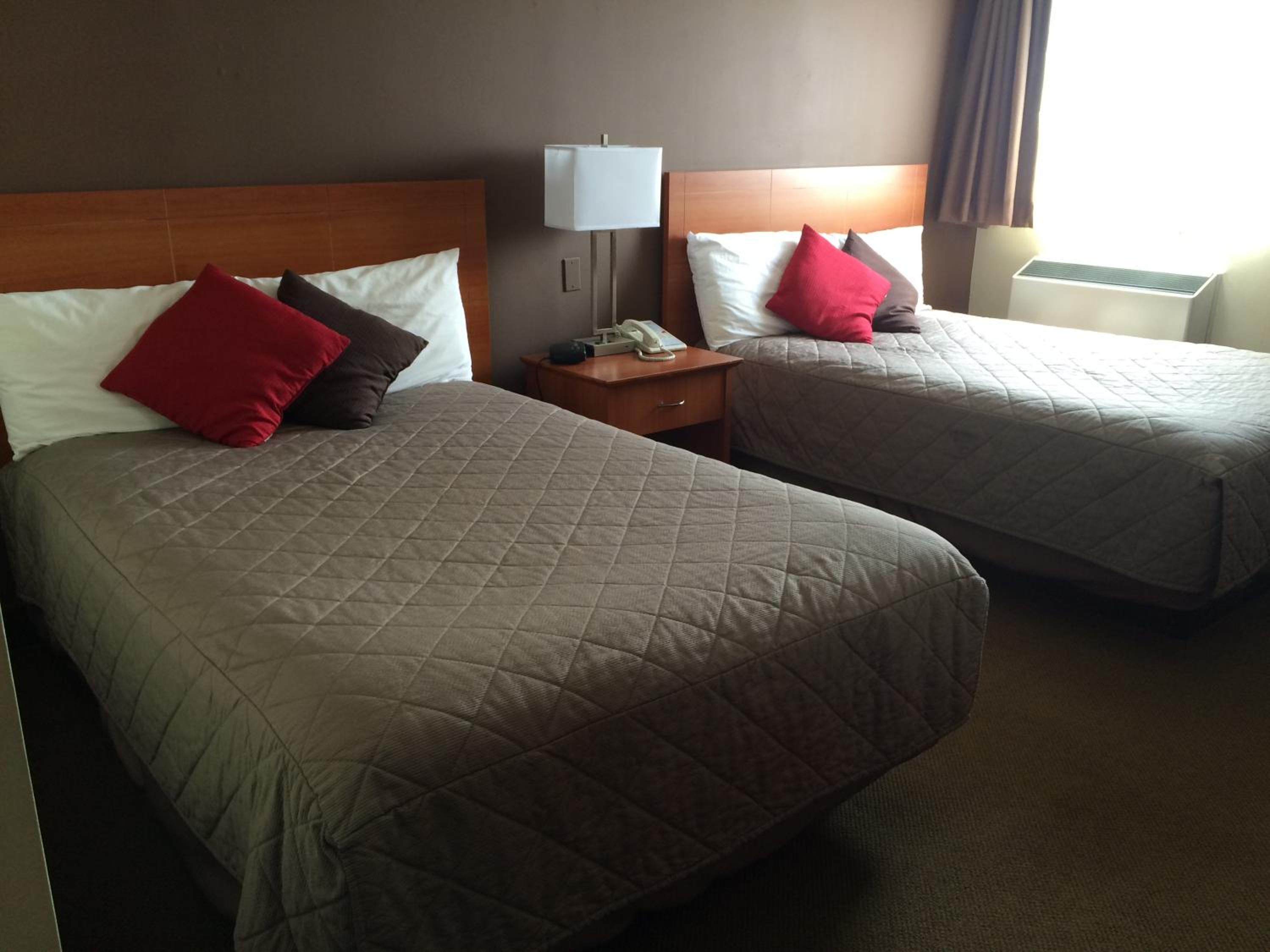 Standard Double Room with Two Double Beds - Photo 4
