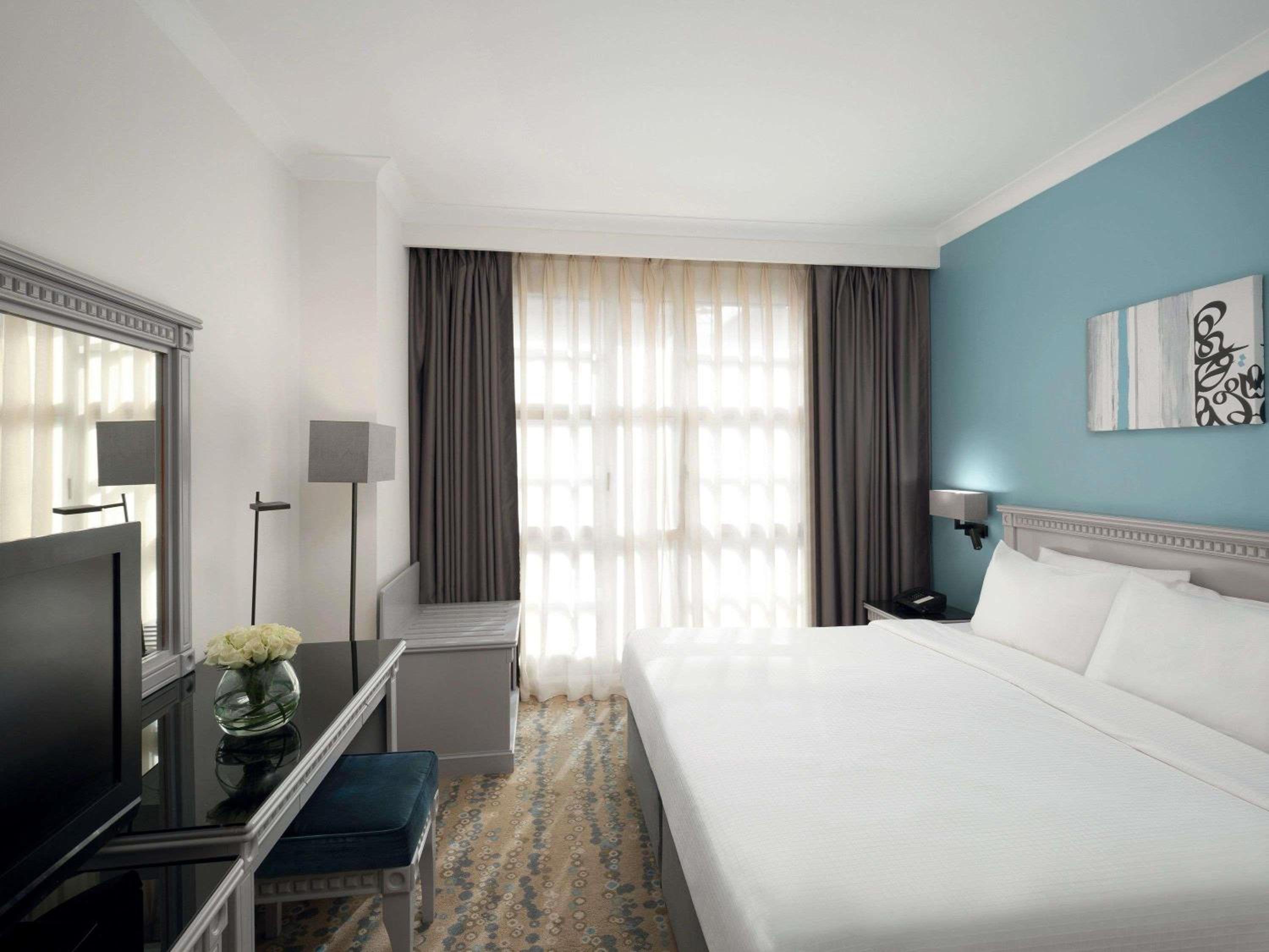 Classic Premium King Room with Tower View