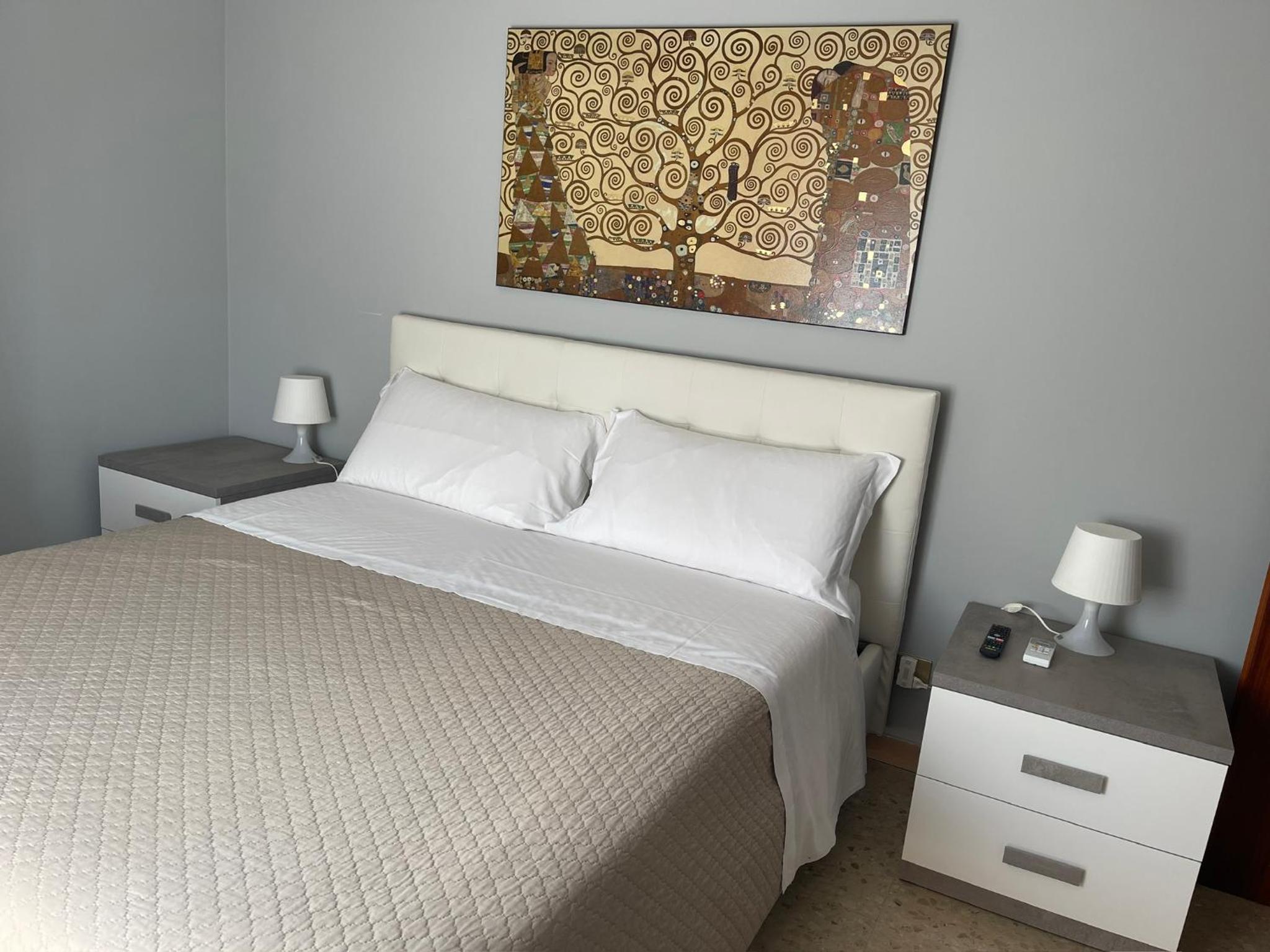 Large Double or Twin Room photo 3