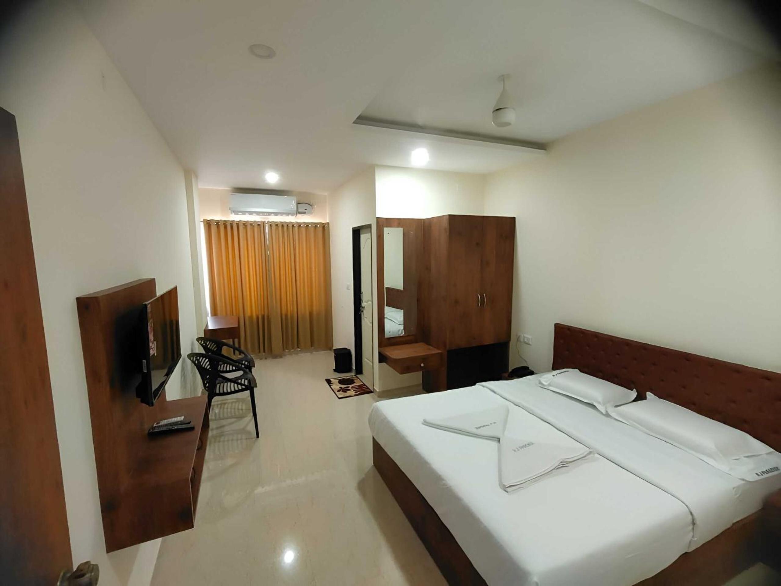 Classic Triple Room photo 3