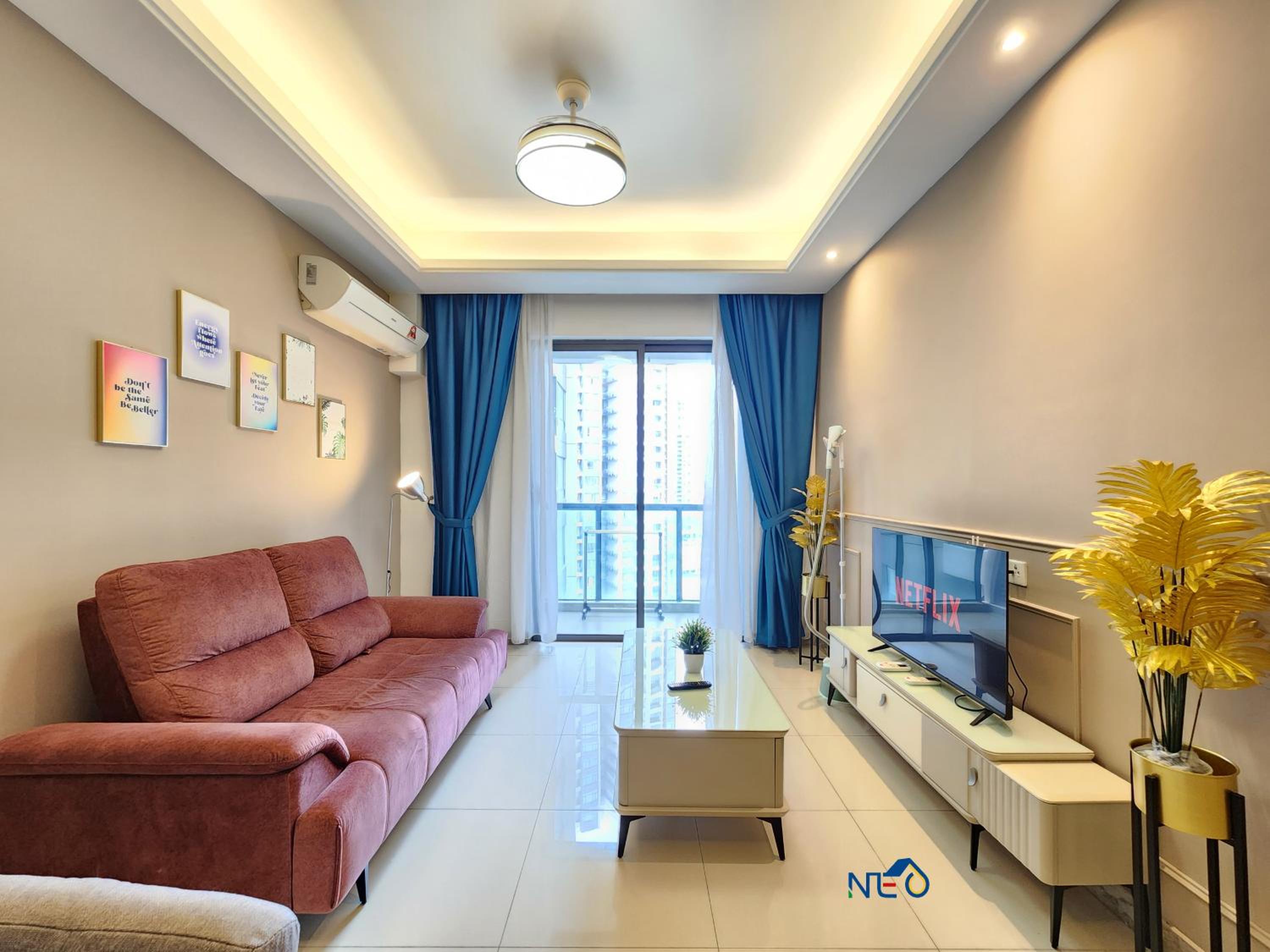 One-Bedroom Apartment