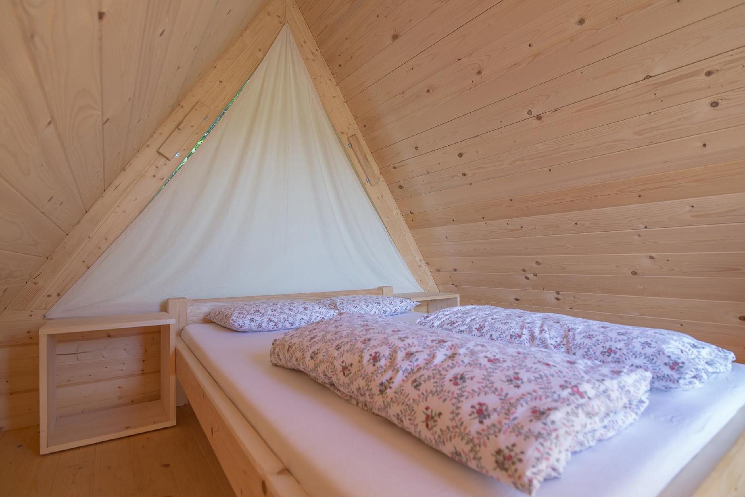 Double Room with Garden View - Photo 10