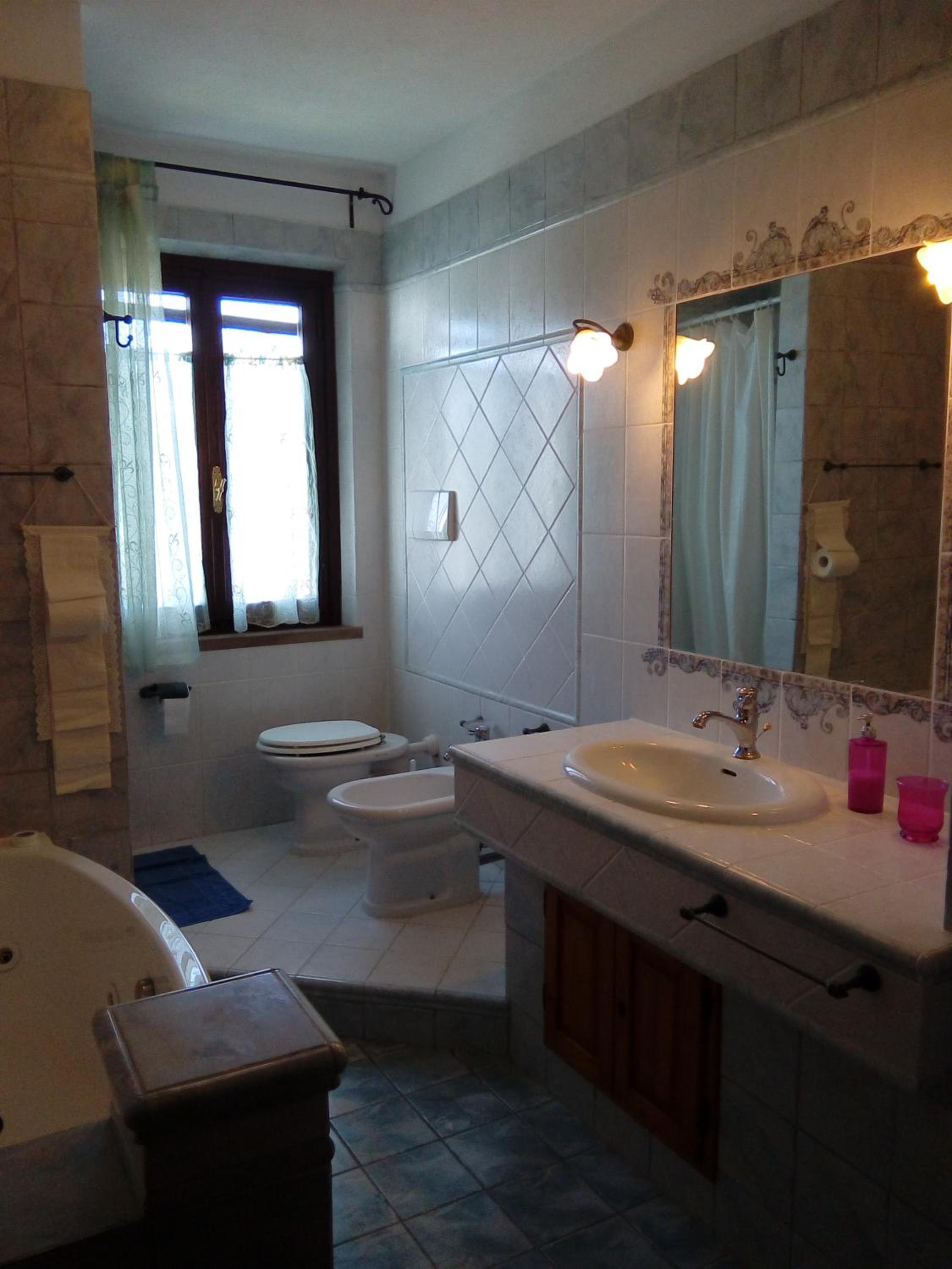 Triple Room with Private External Bathroom - Photo 7