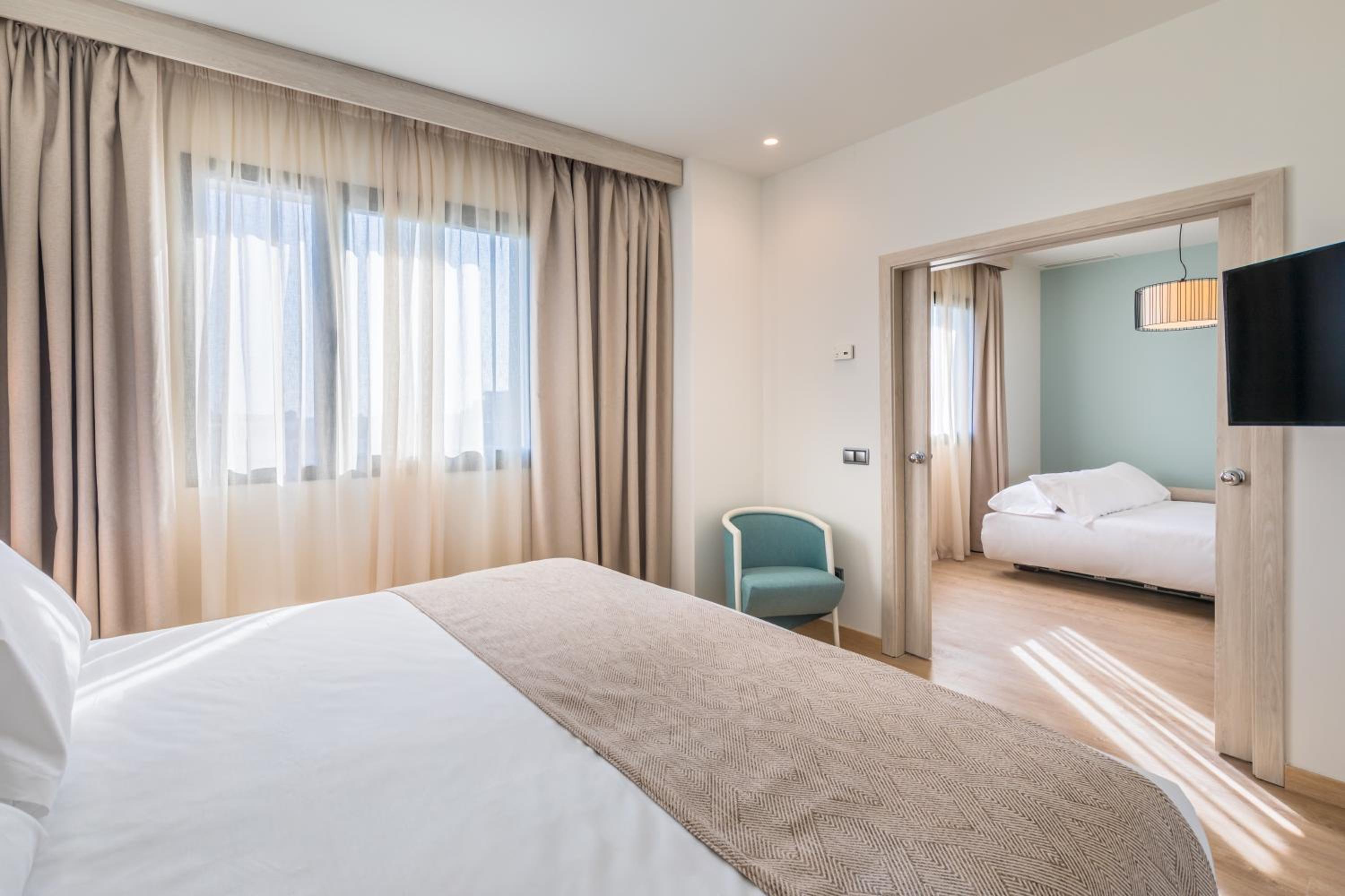 Junior Suite - Photo 7