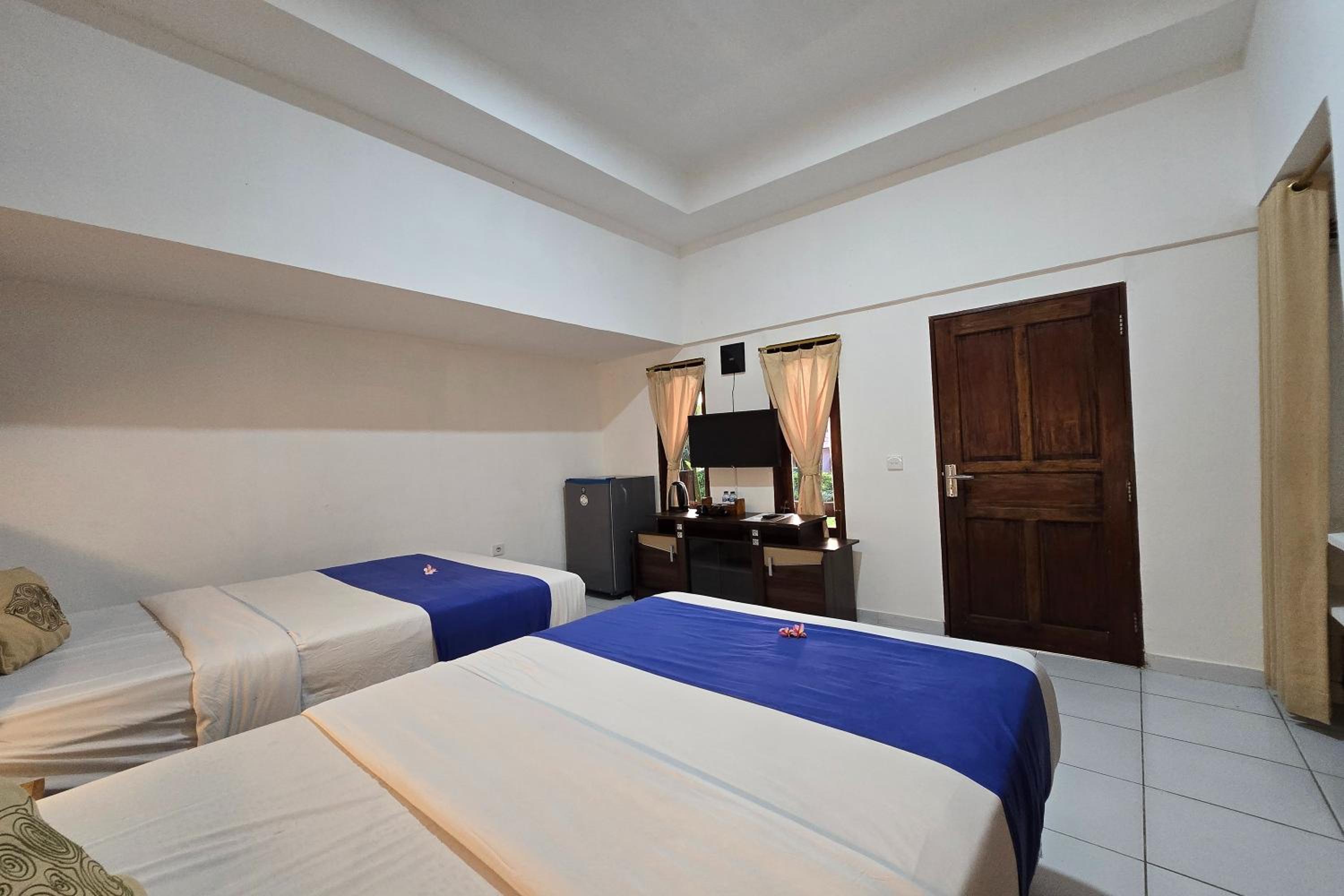 Deluxe Double or Twin Room - Photo 5