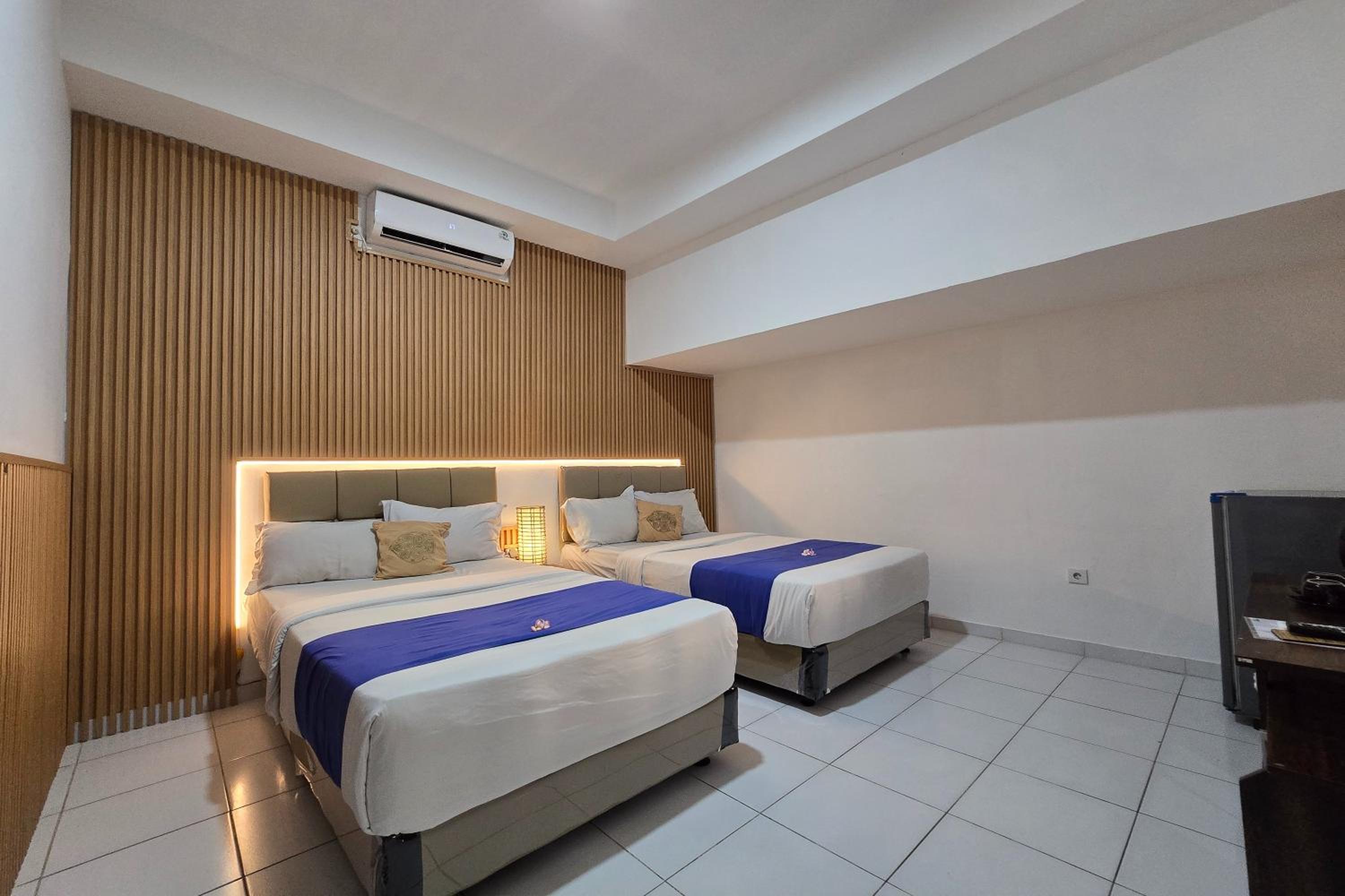 Deluxe Double or Twin Room - Photo 2