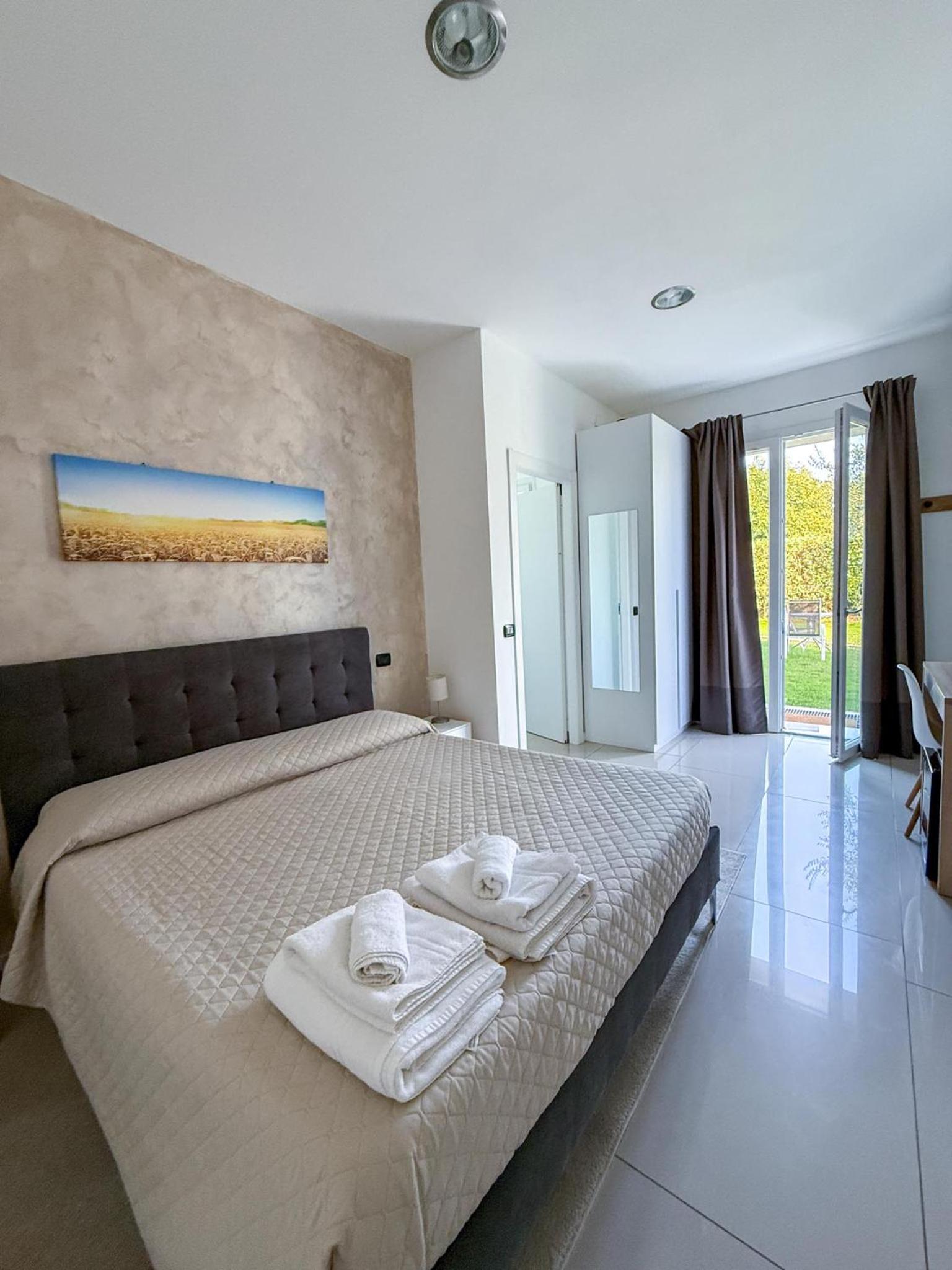 Double Room with Garden View
