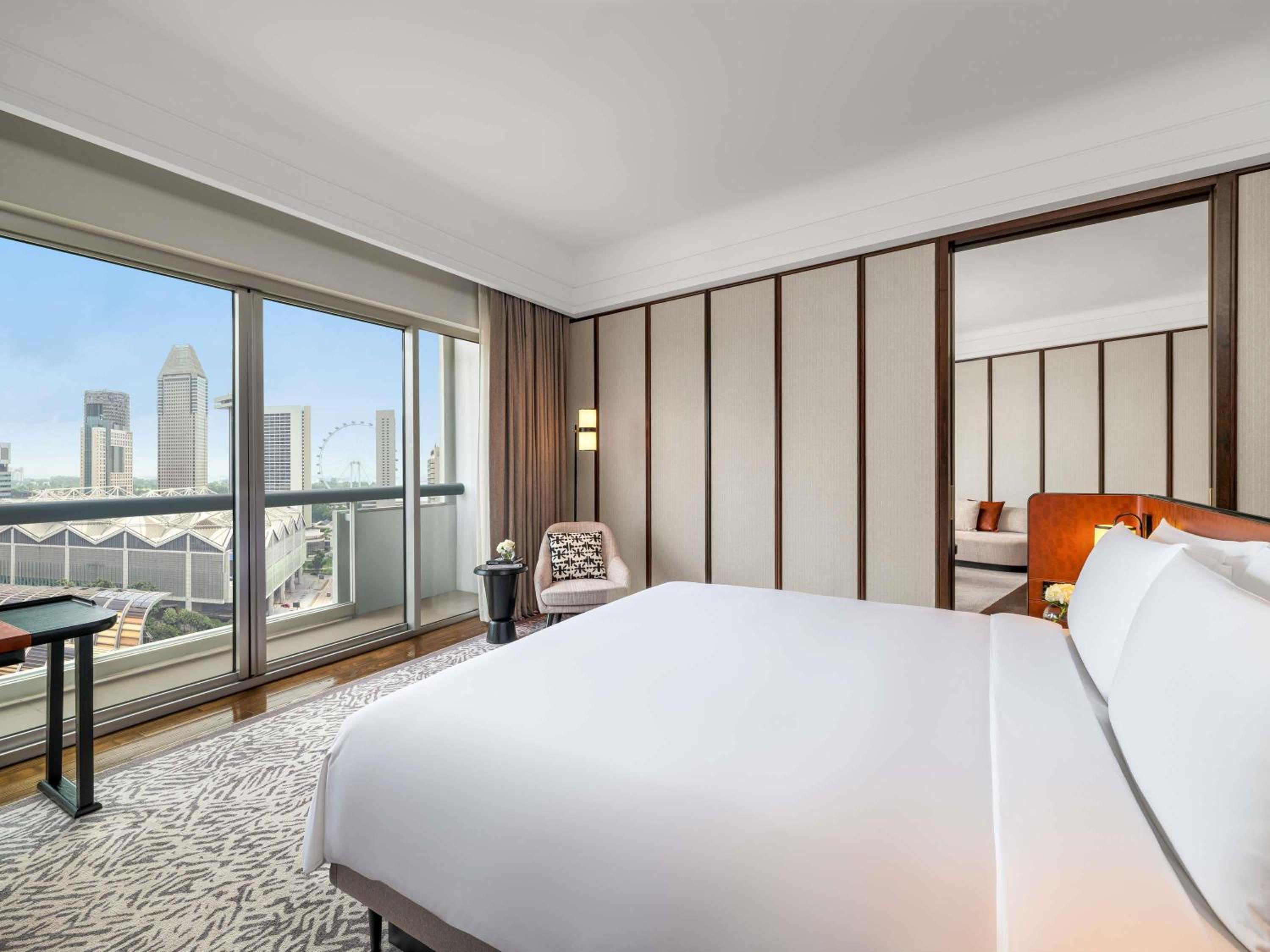 Ambassador Suite, 1 King, 2 Balconies, Lounge Access Ambassador Suite, 1 King, 2 Balconies, Lounge Access