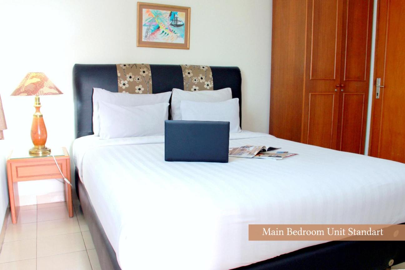Three-Bedroom Suite - Photo 3