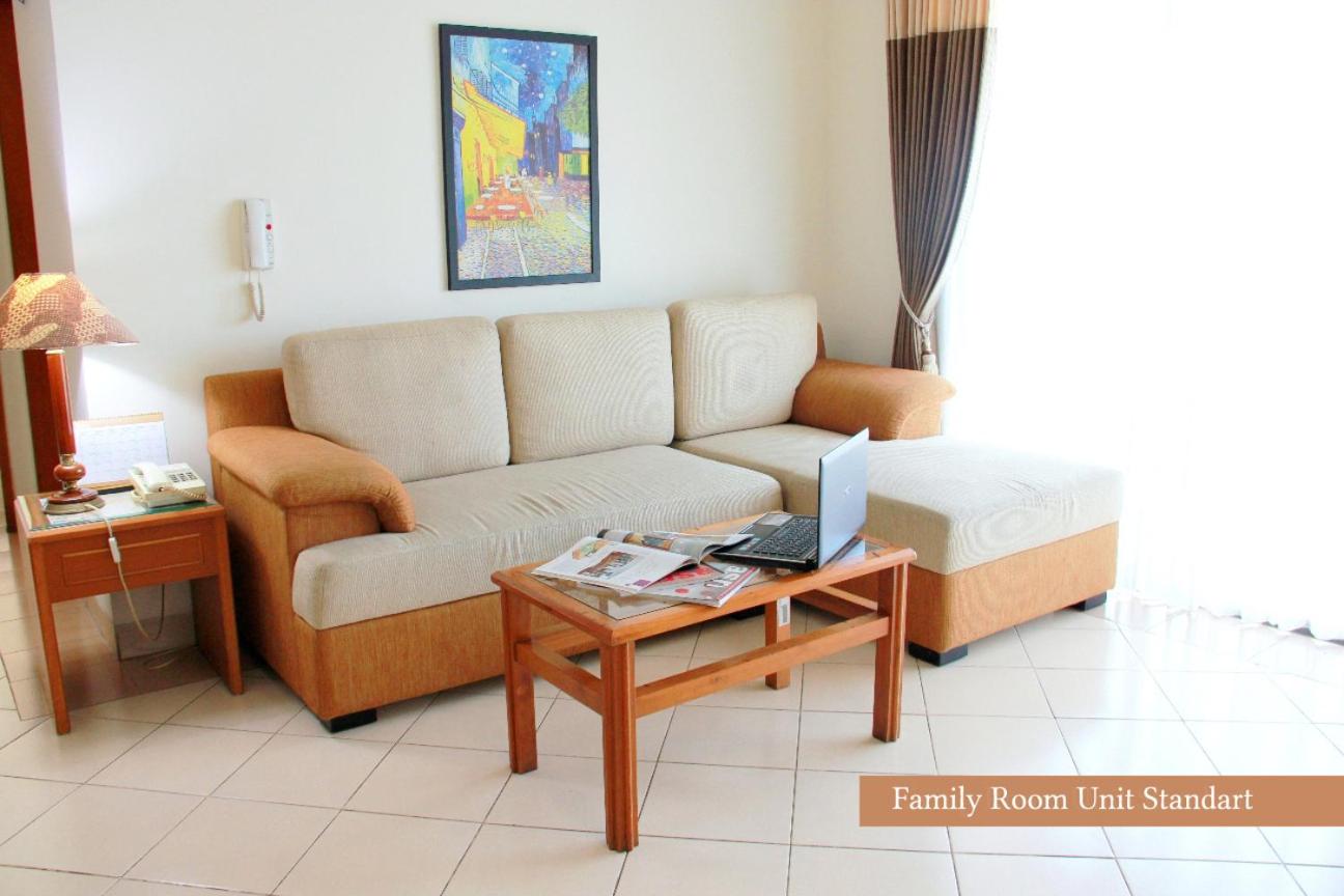 Three-Bedroom Suite - Photo 4