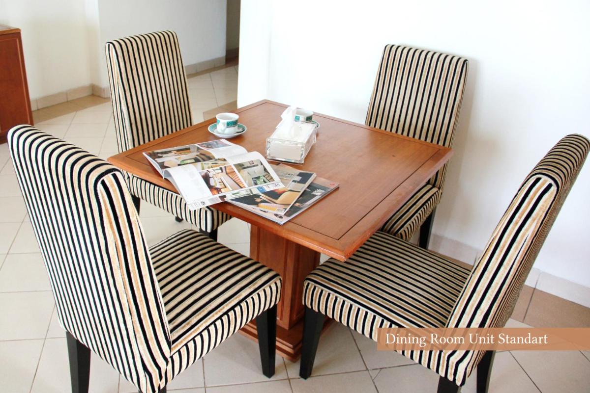 Three-Bedroom Suite - Photo 7