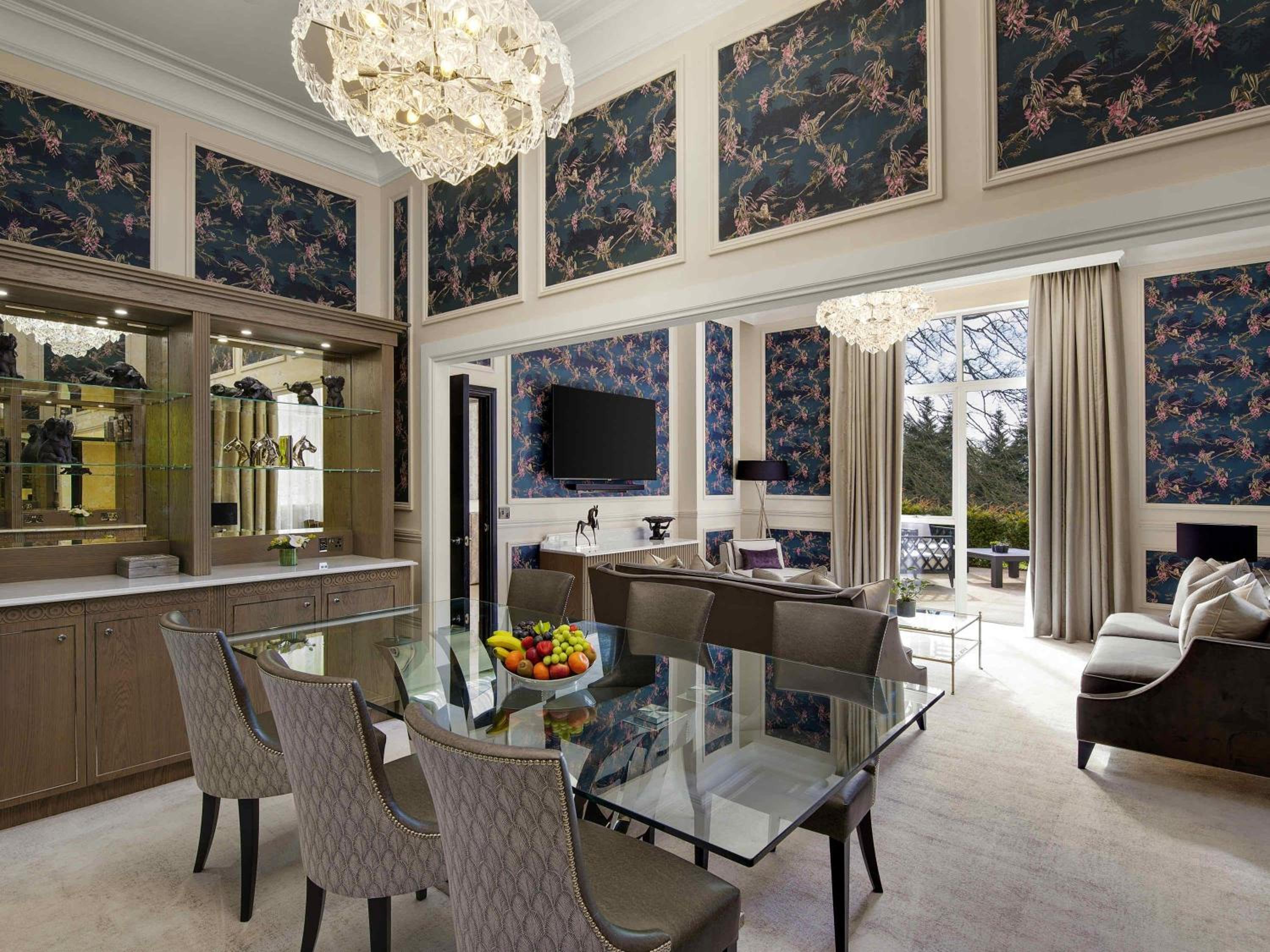 One-Bedroom Terrace Suite - Photo 1