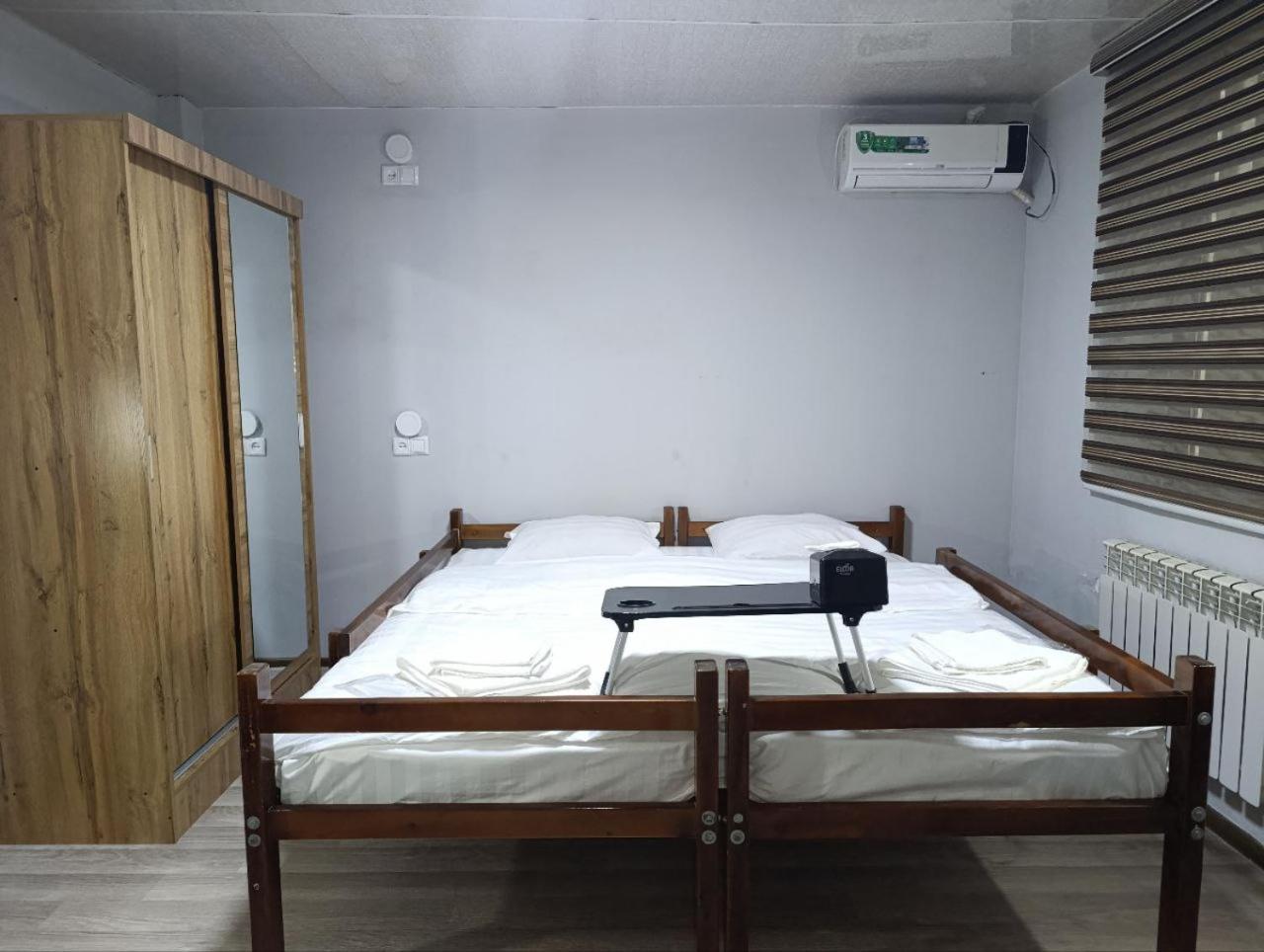 Large Double Room photo 2