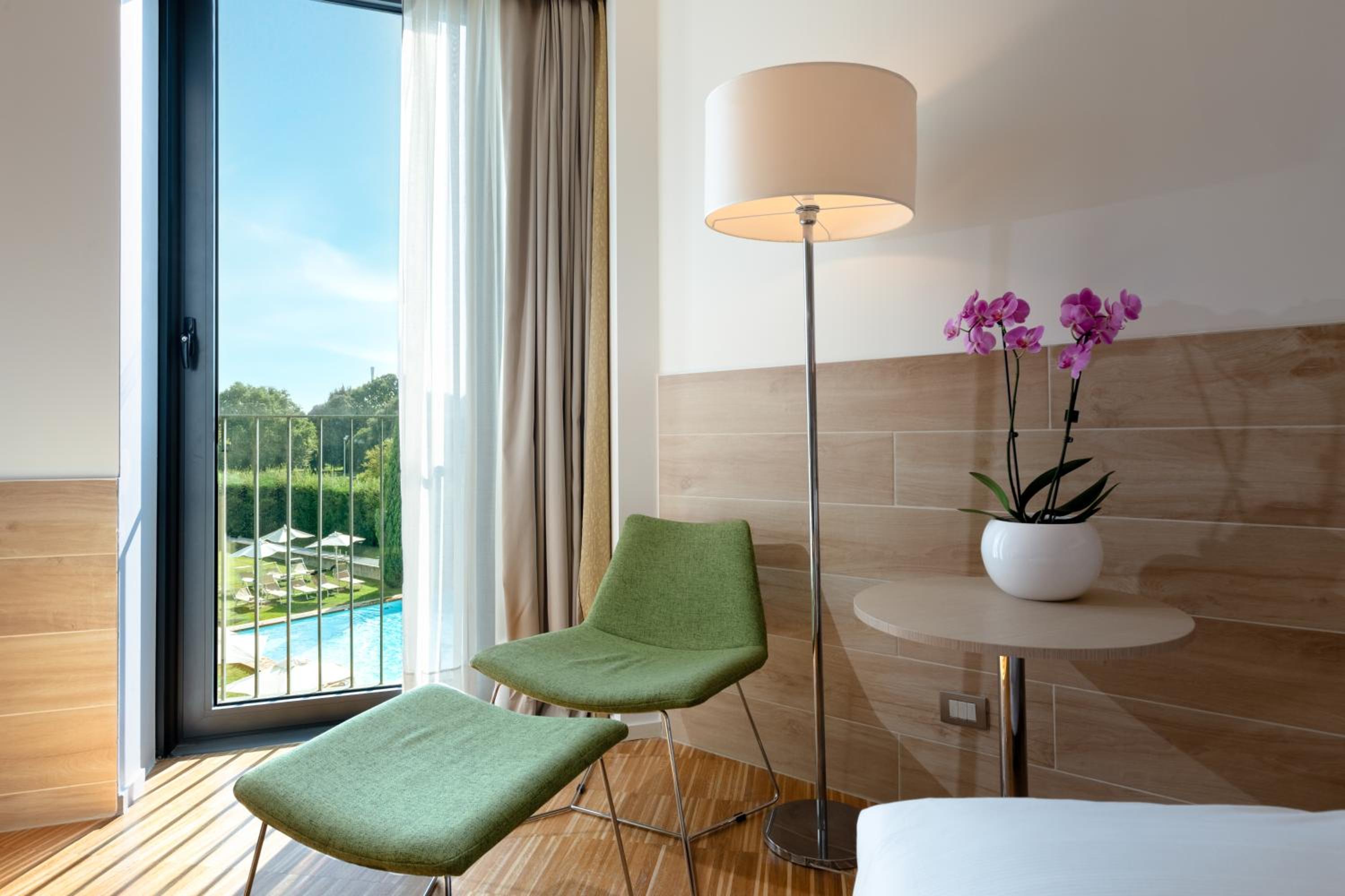 Superior King Room with Balcony