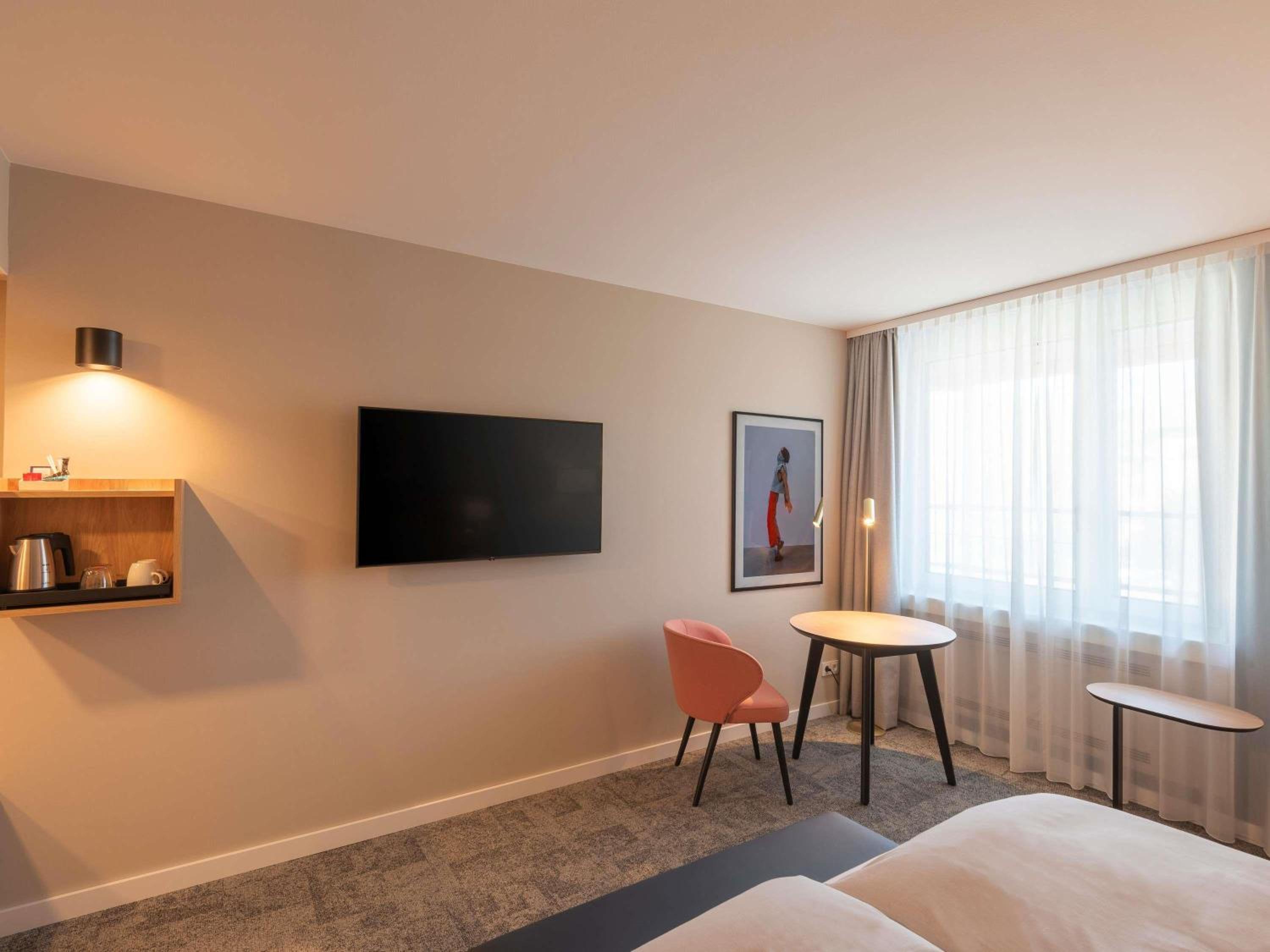 Superior King Room - Photo 4