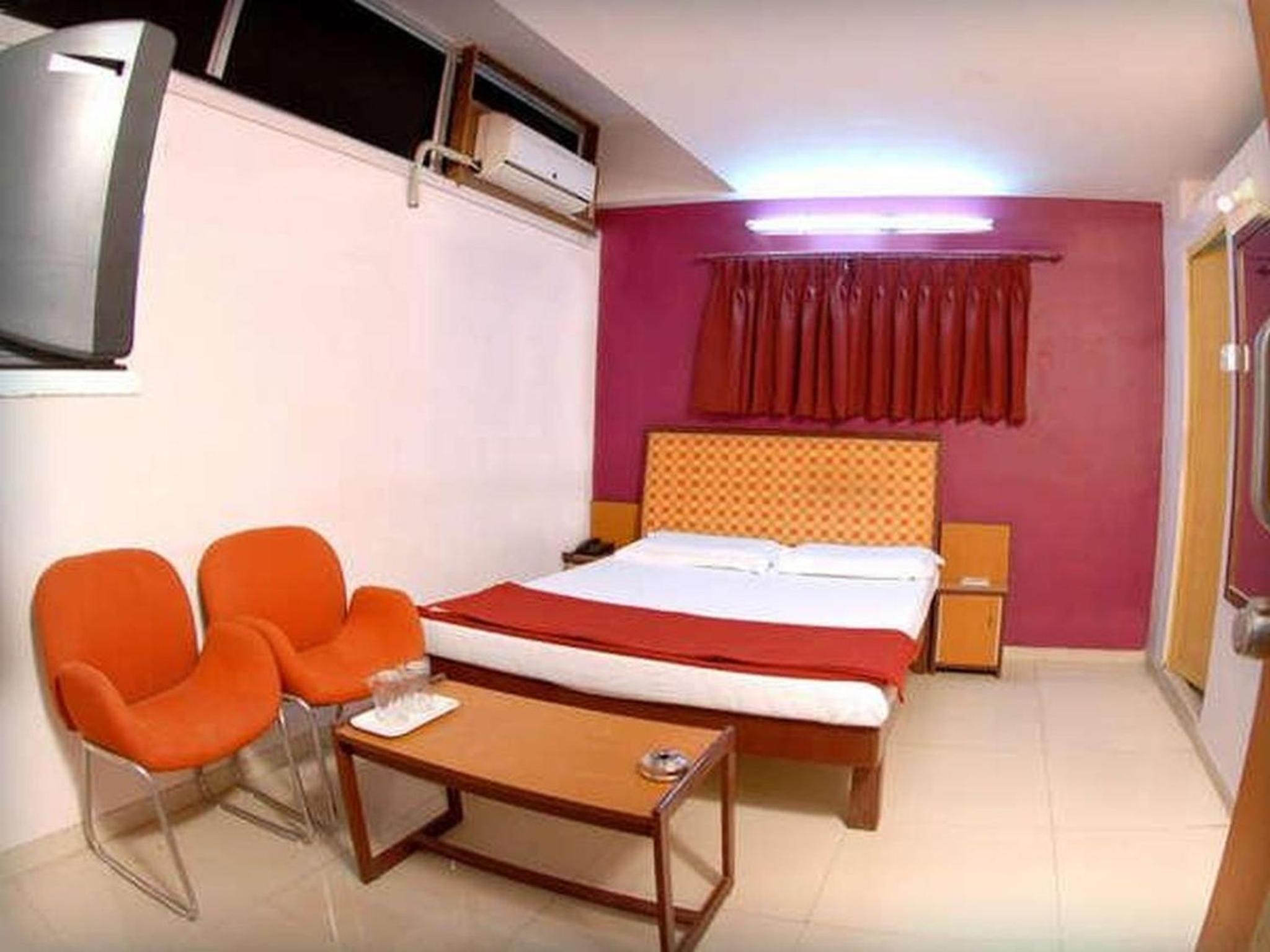 Budget Single Room