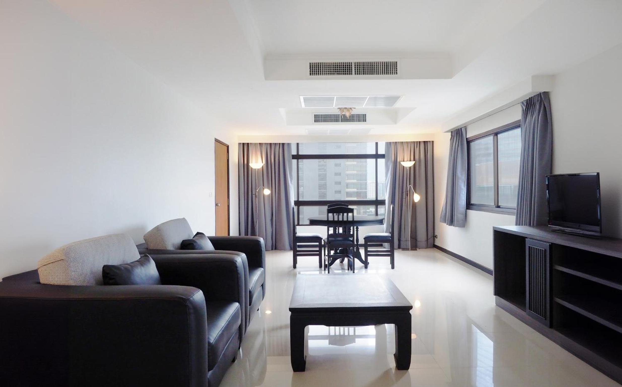 Presidential Suite - King photo 3