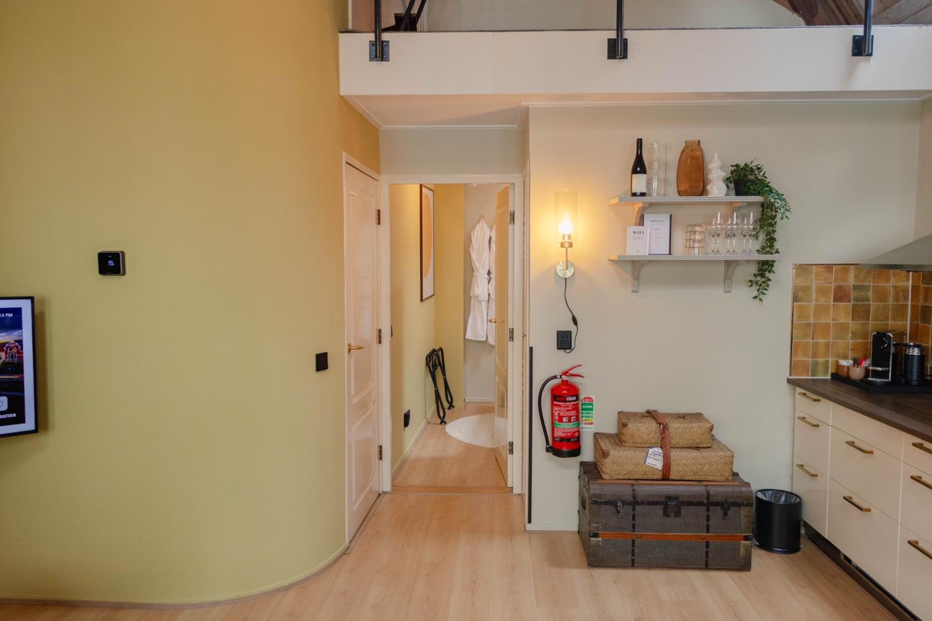 One-Bedroom Suite photo 3