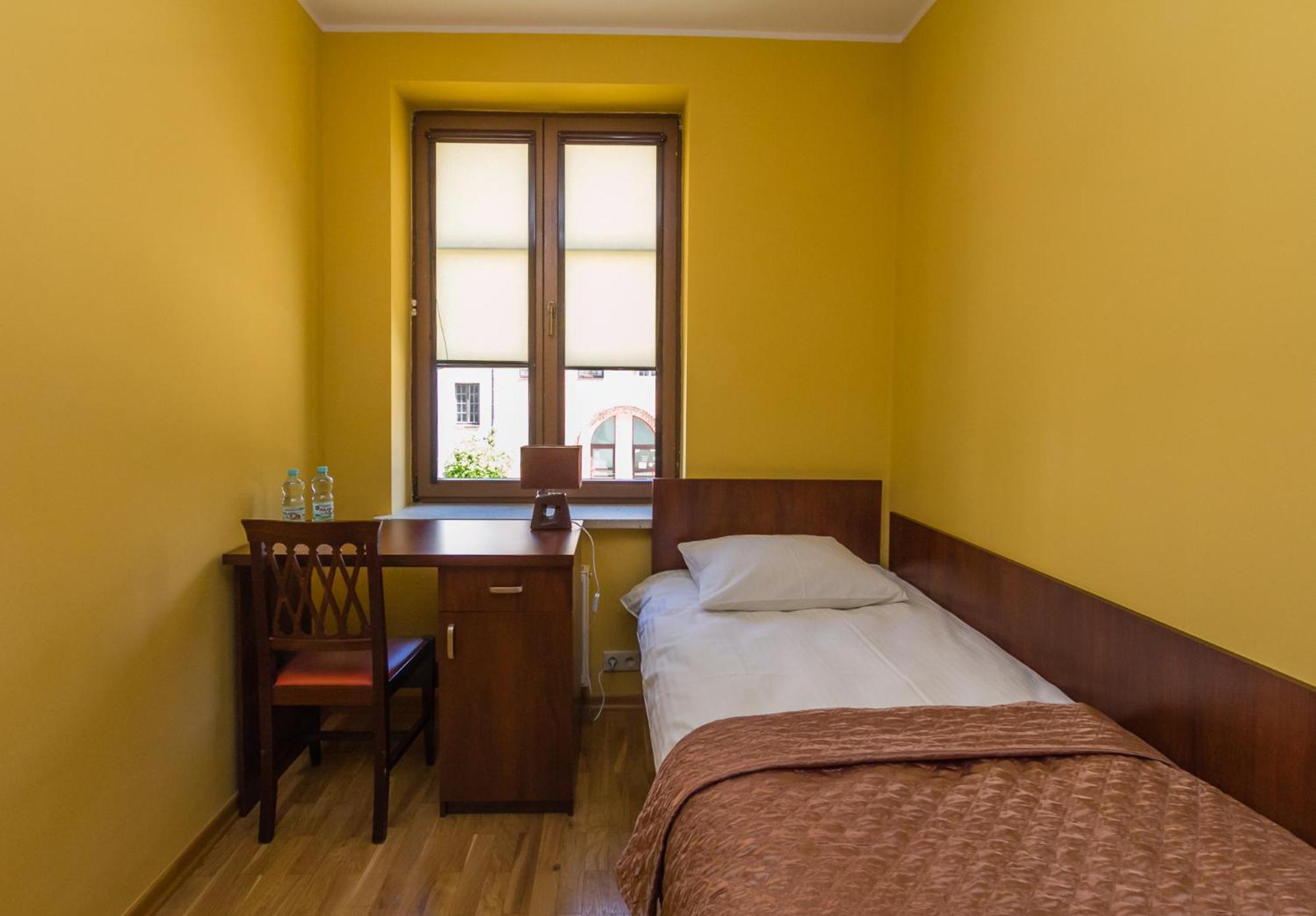 Two-Bedroom Apartment - Photo 1